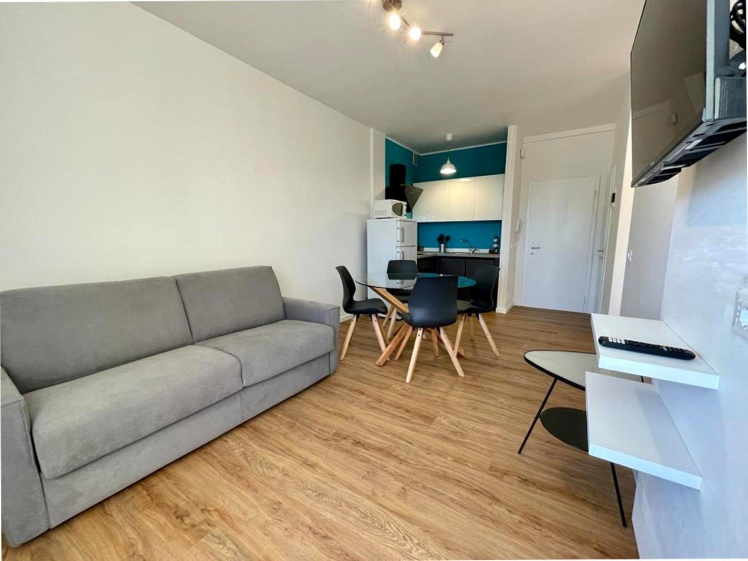 Apartment photo 1