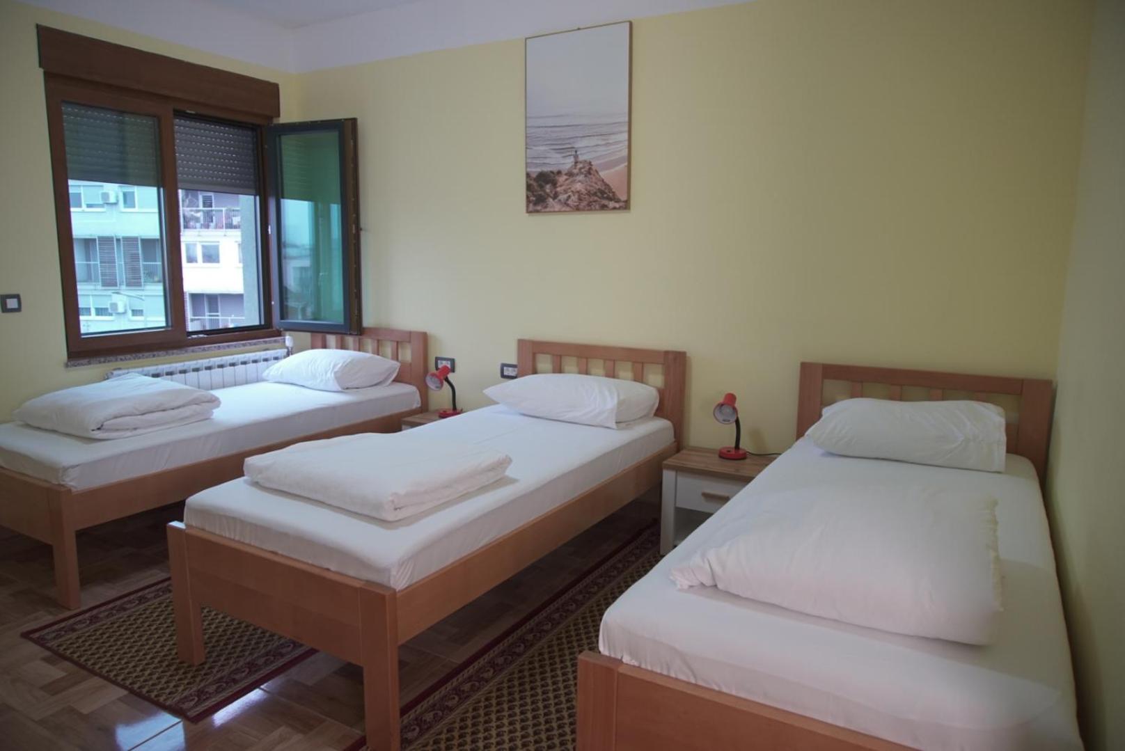 Triple Room - Photo 12
