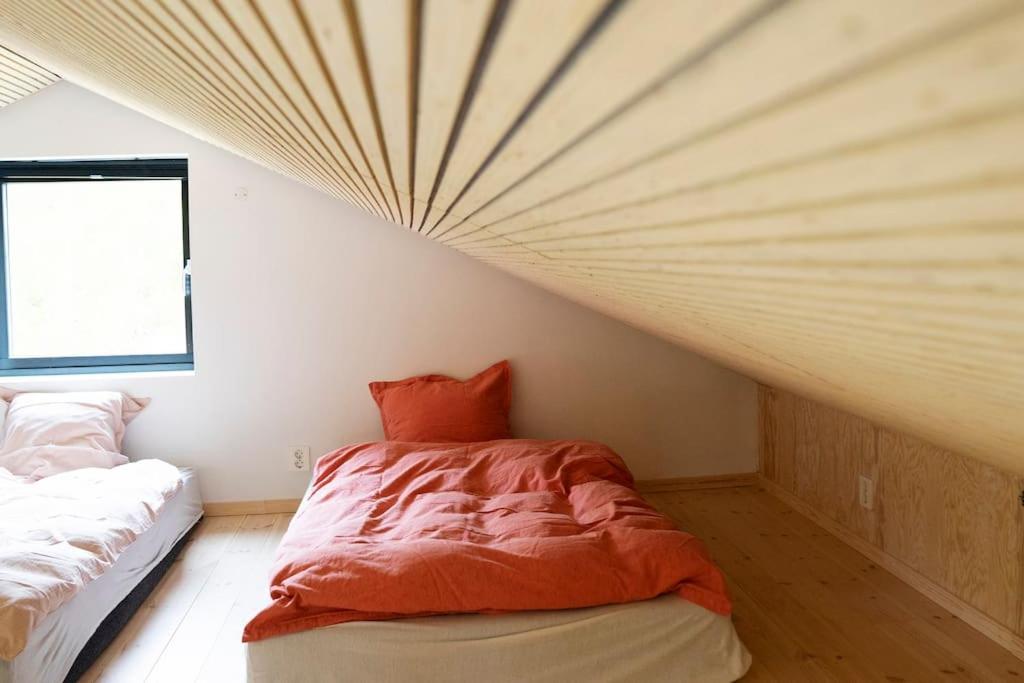 Three-Bedroom House photo 1