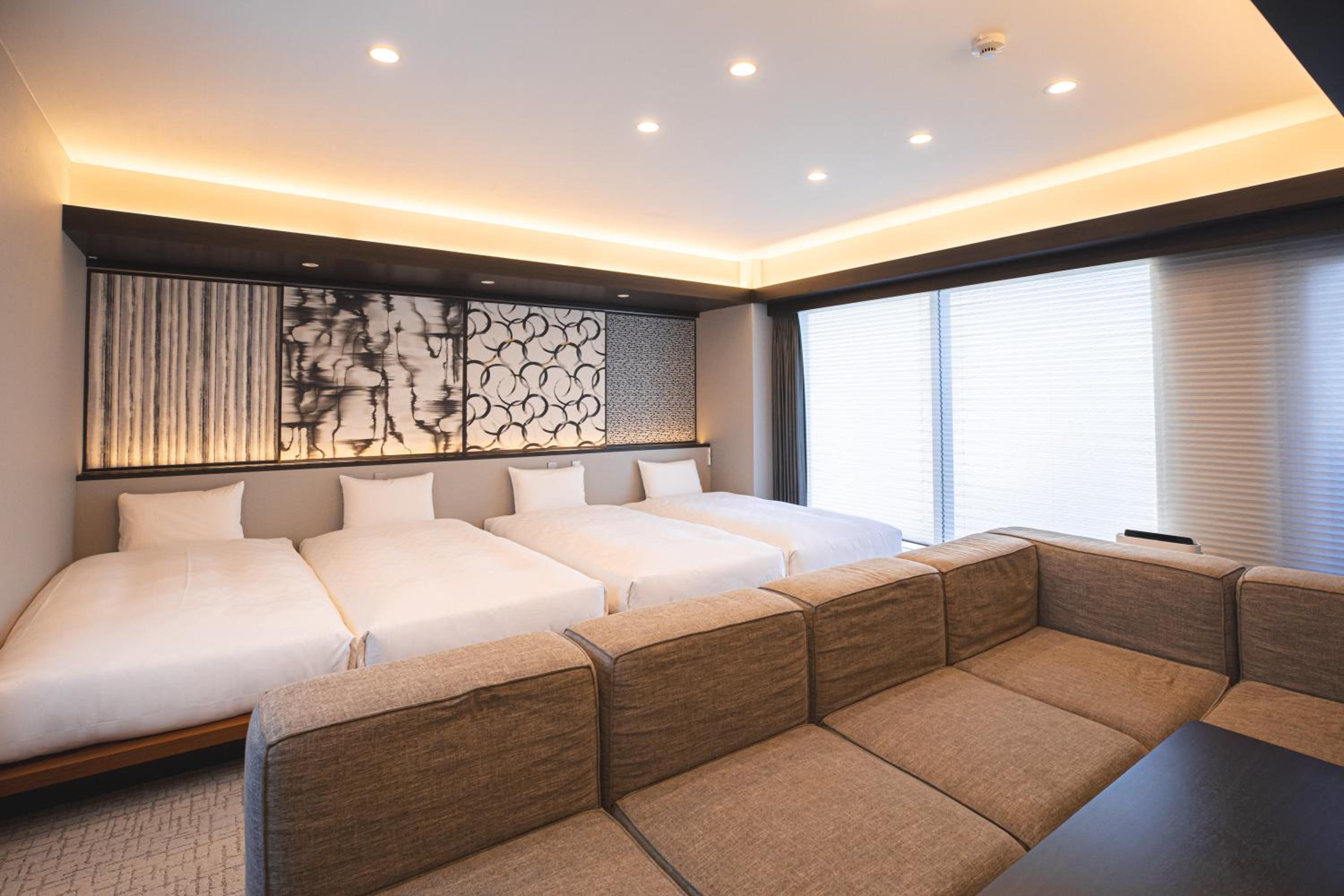 Deluxe Quadruple Room