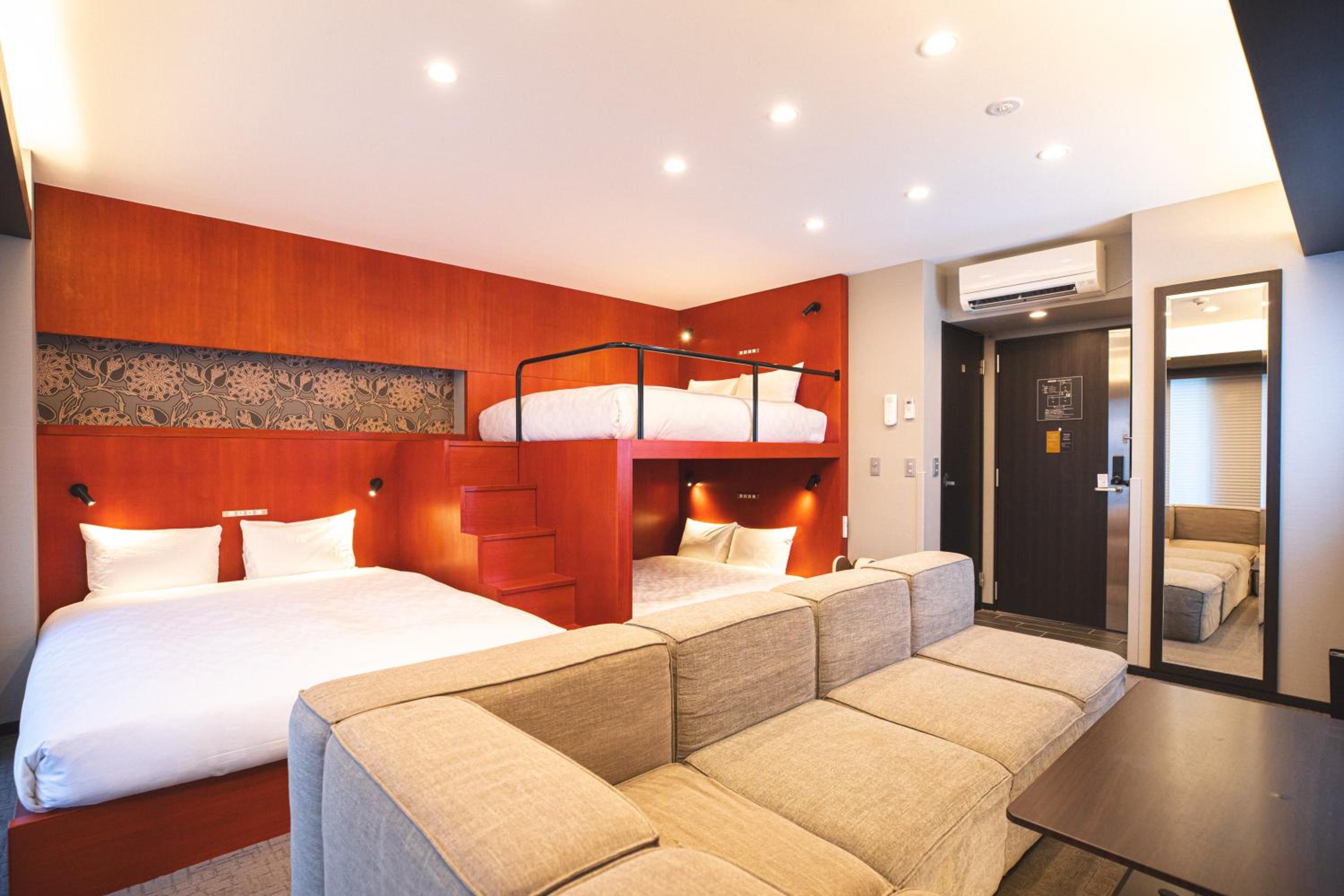 Deluxe Apartment