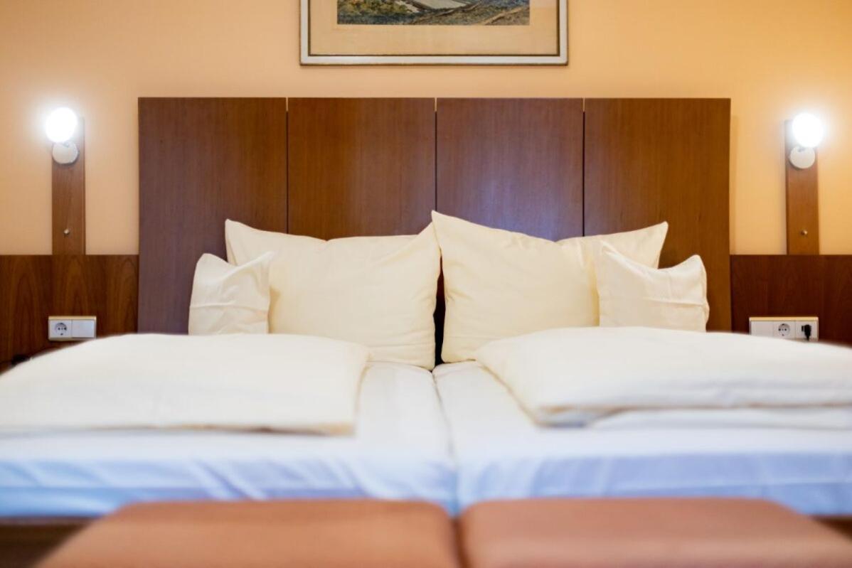 Suite - Photo 4