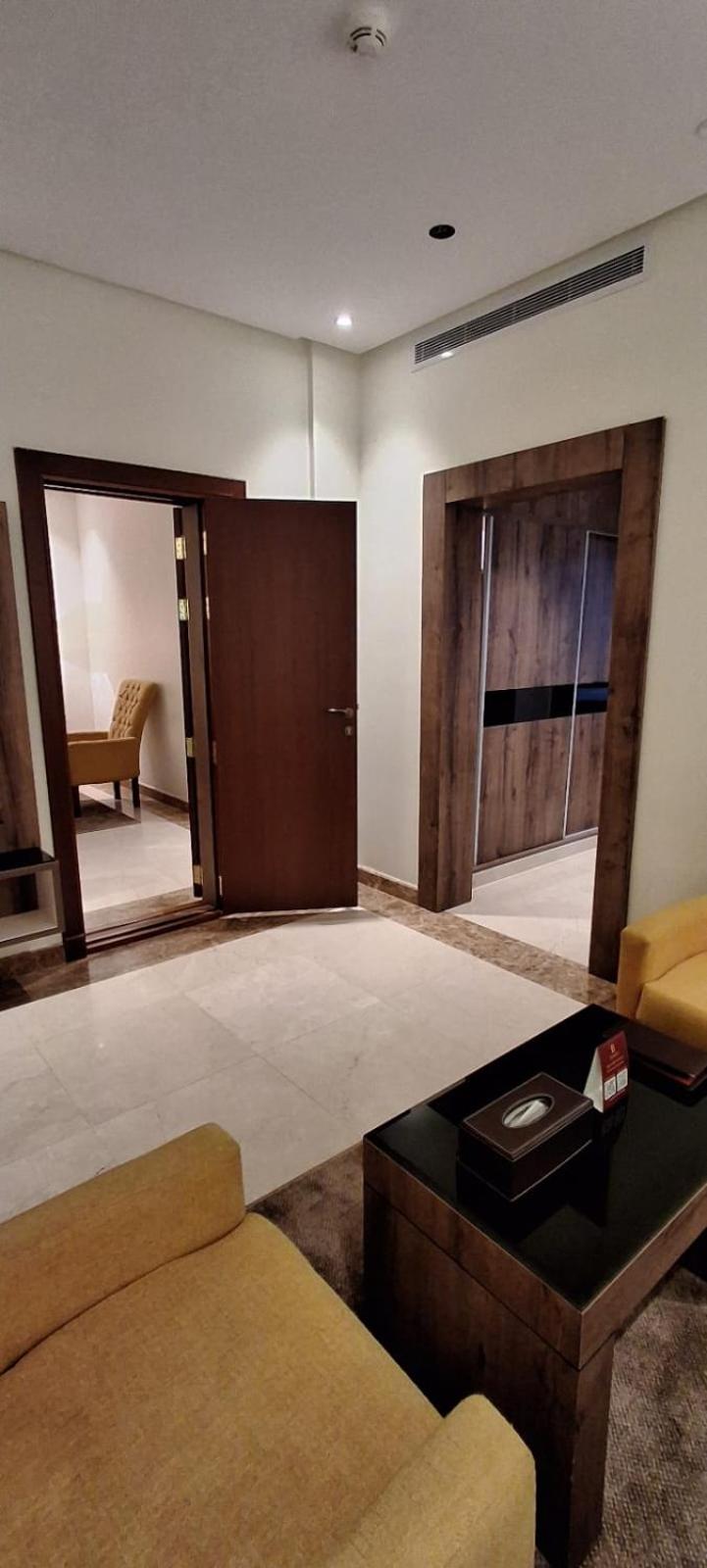 Two-Bedroom Suite photo 3