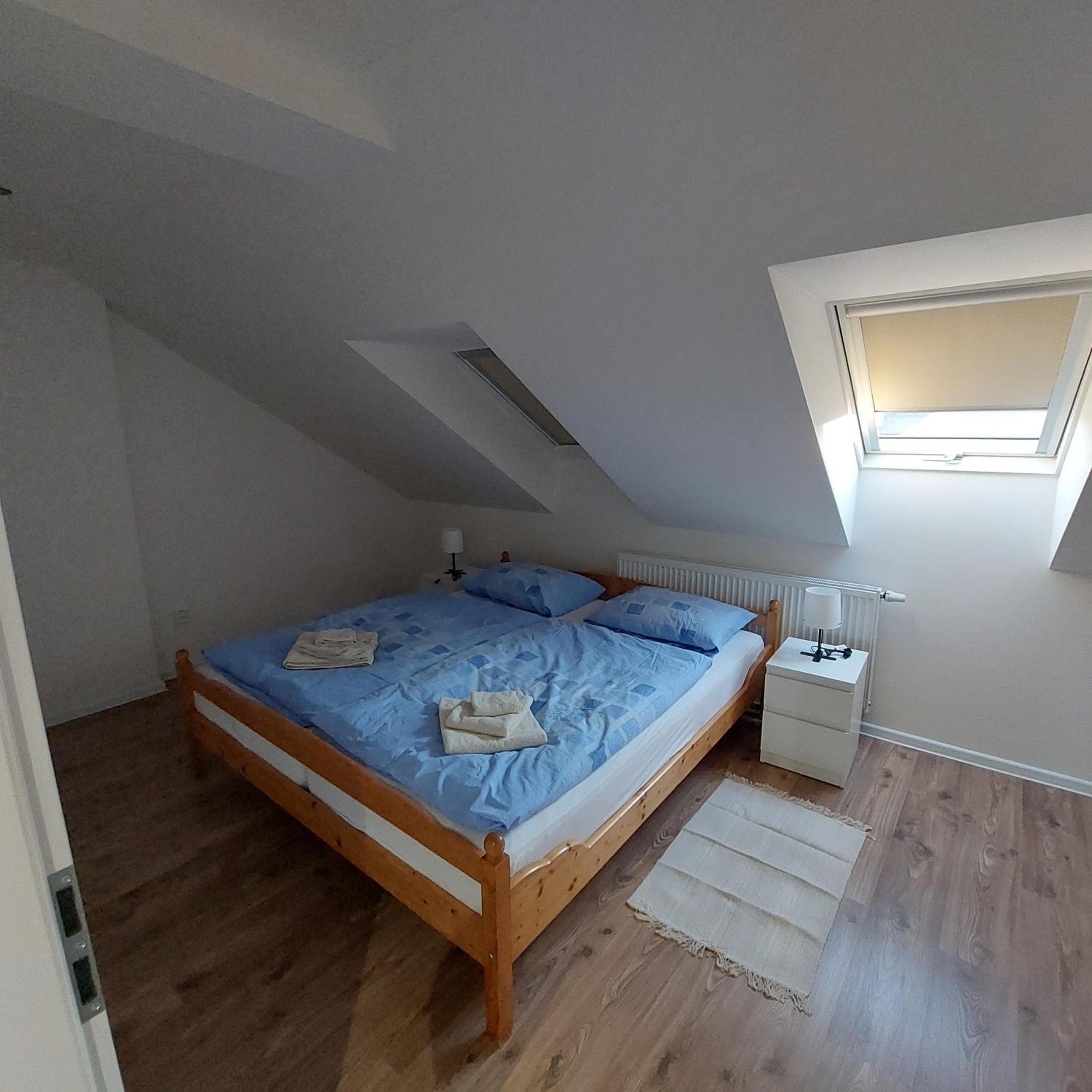 One-Bedroom Apartment photo 3