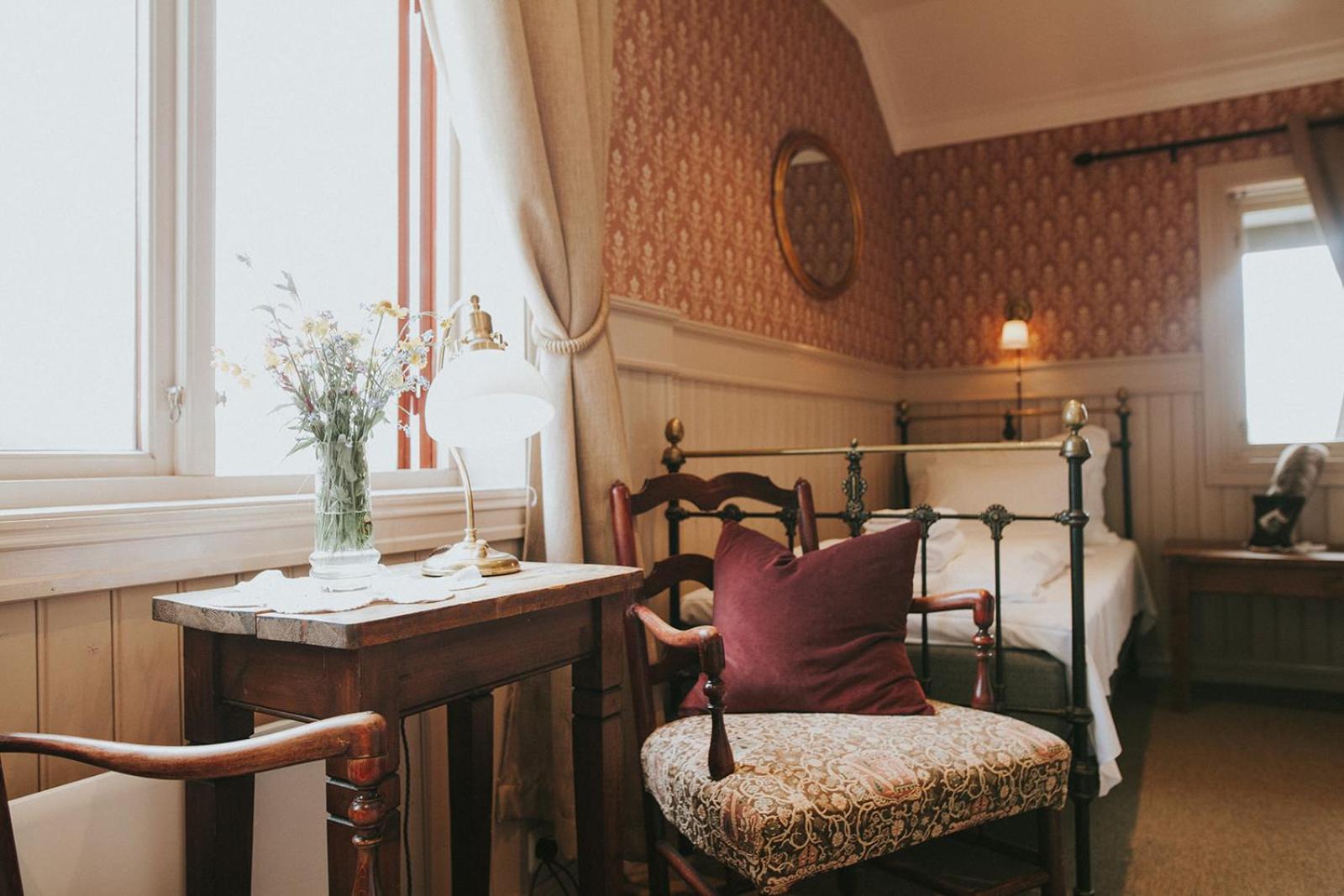 Standard Twin Room - Photo 2