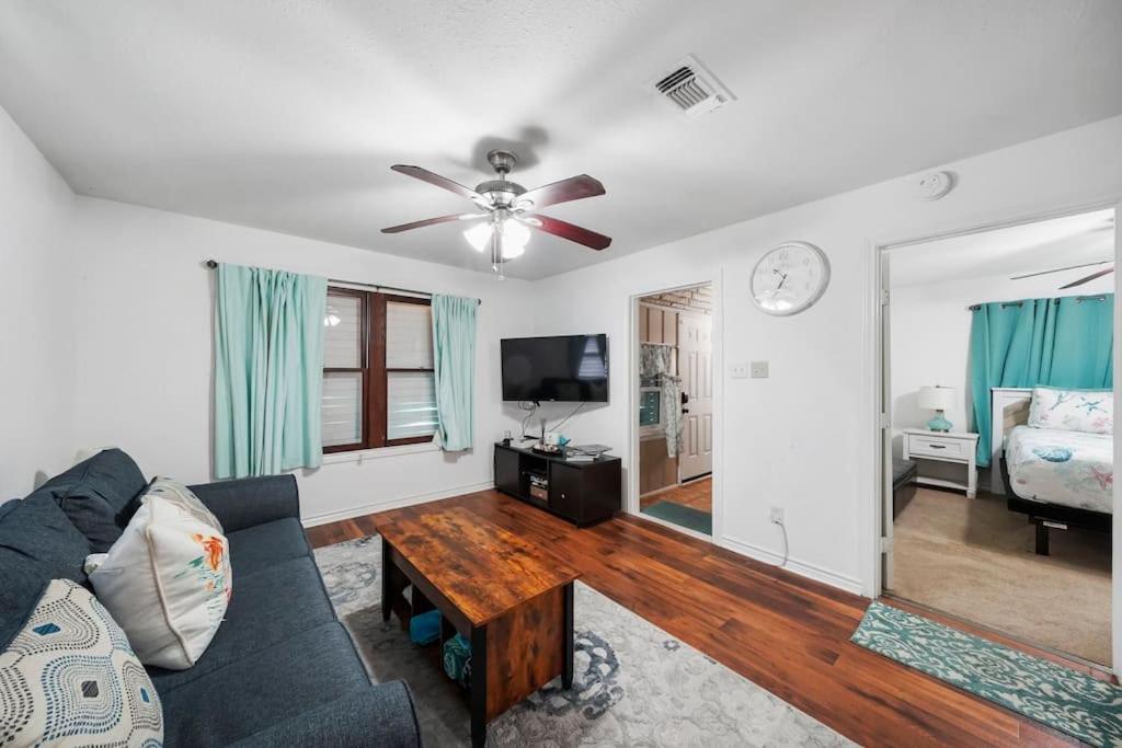 Two-Bedroom House photo 1