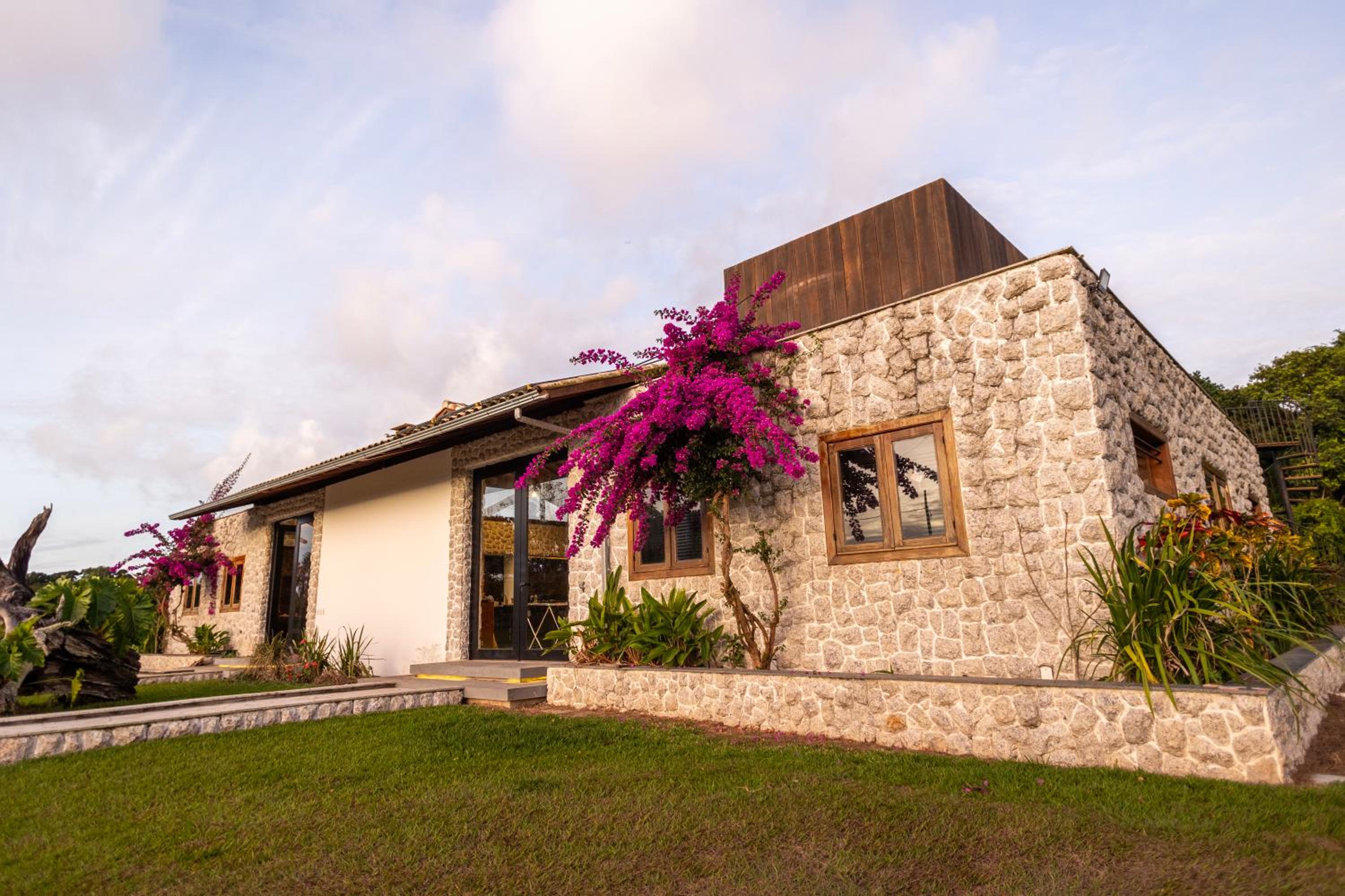 Three-Bedroom Villa photo 2