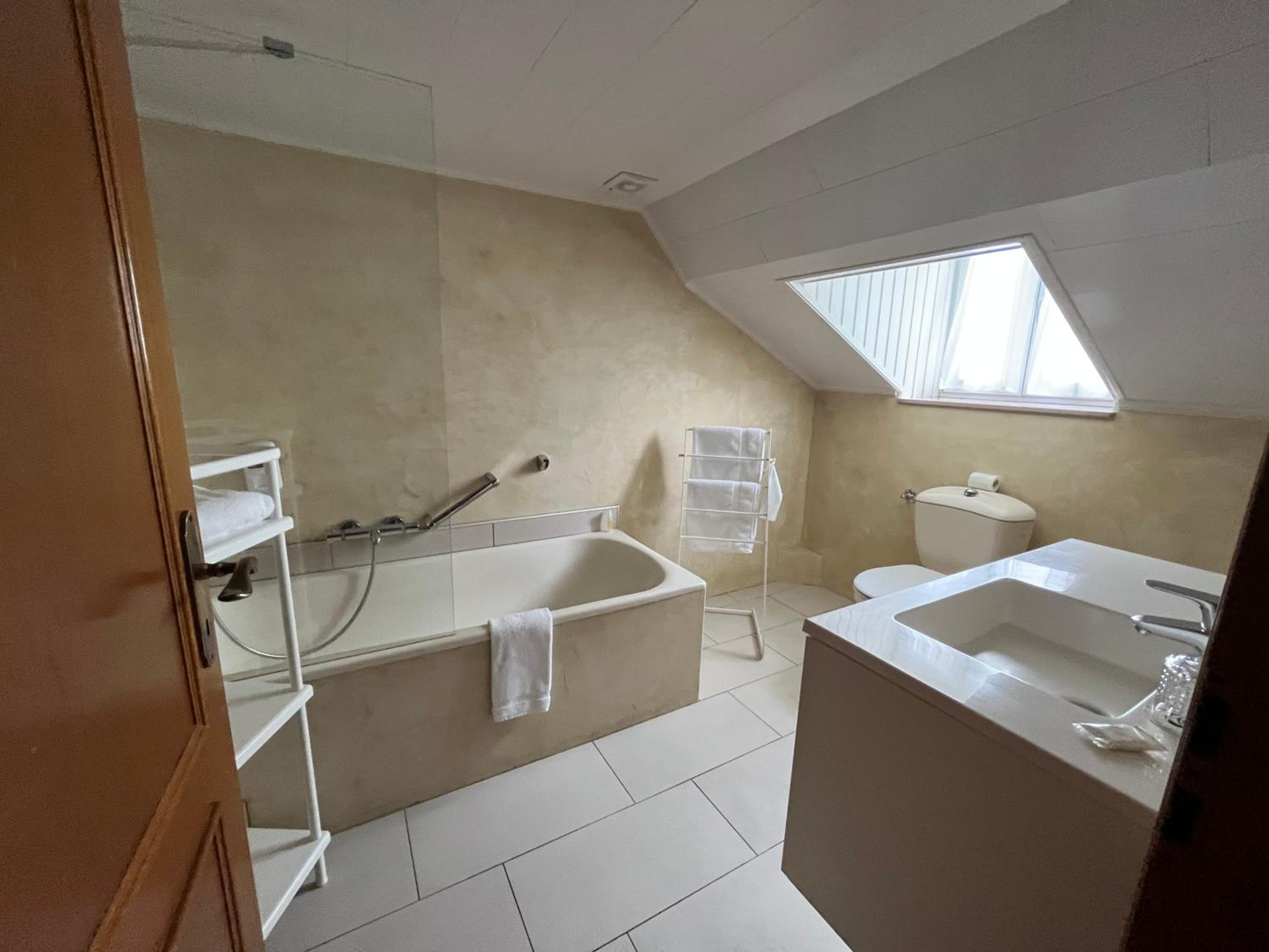 Comfort Double Room - Photo 2