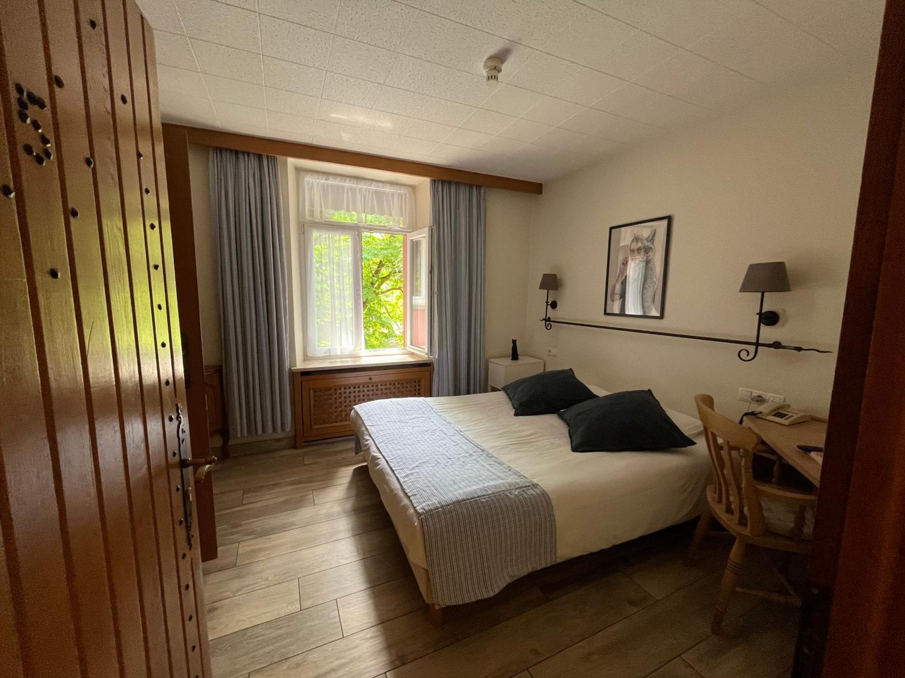 Classic Double Room - Photo 3