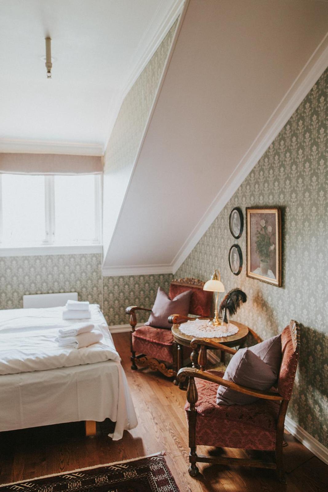 Double or Twin Room - Photo 1