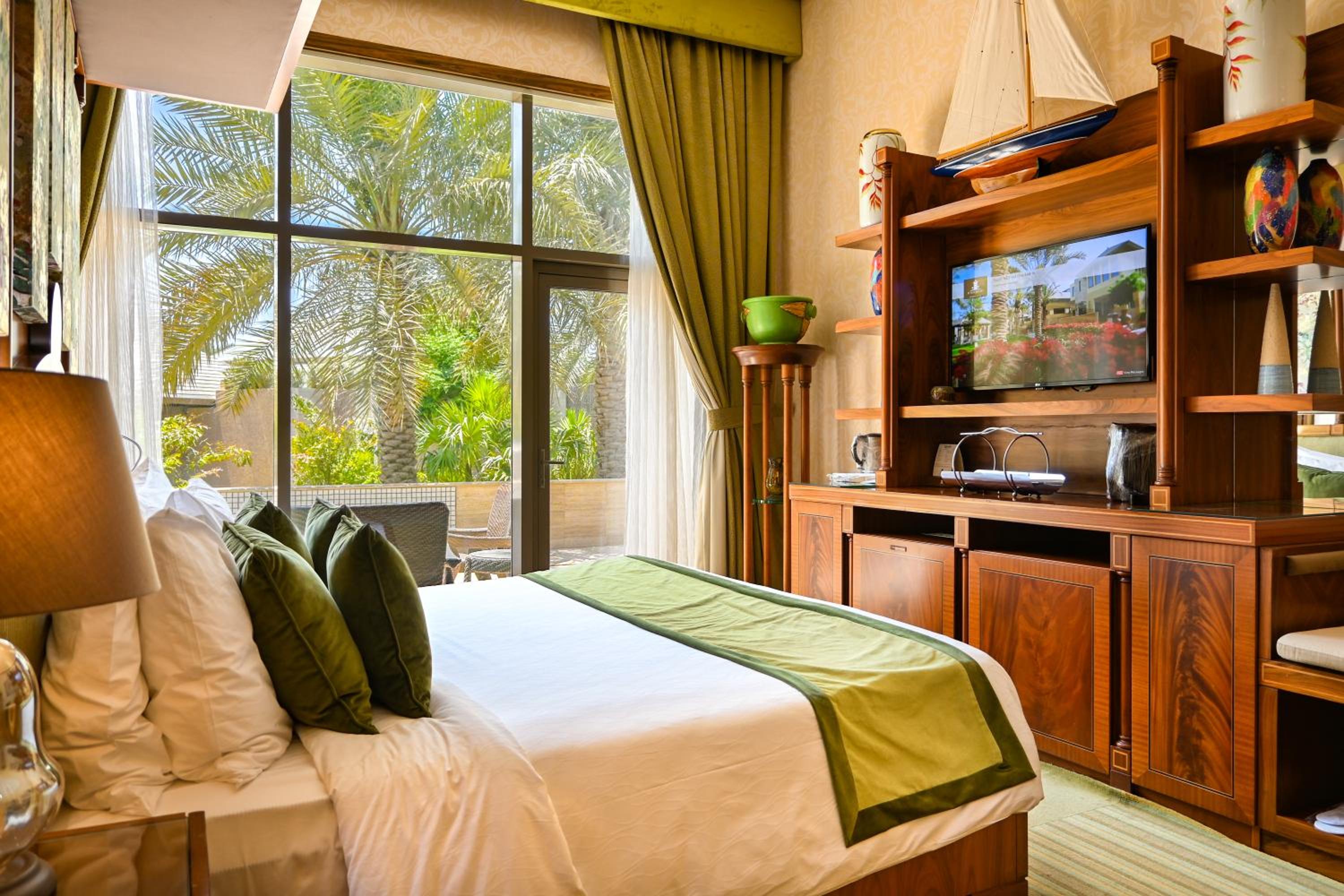 Three Bedroom Villa photo 2