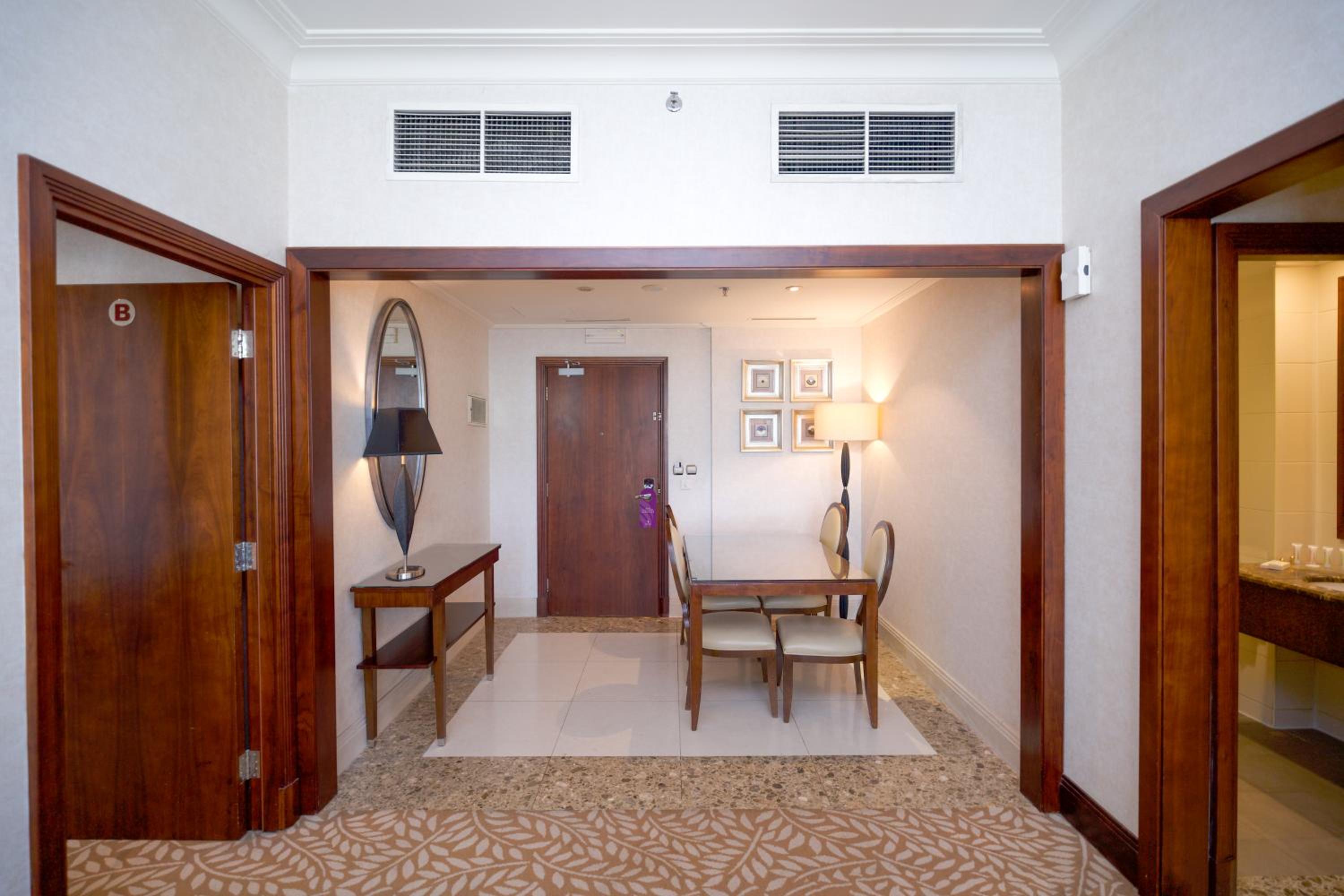 Royal Suite Two Rooms Tower1 photo 1