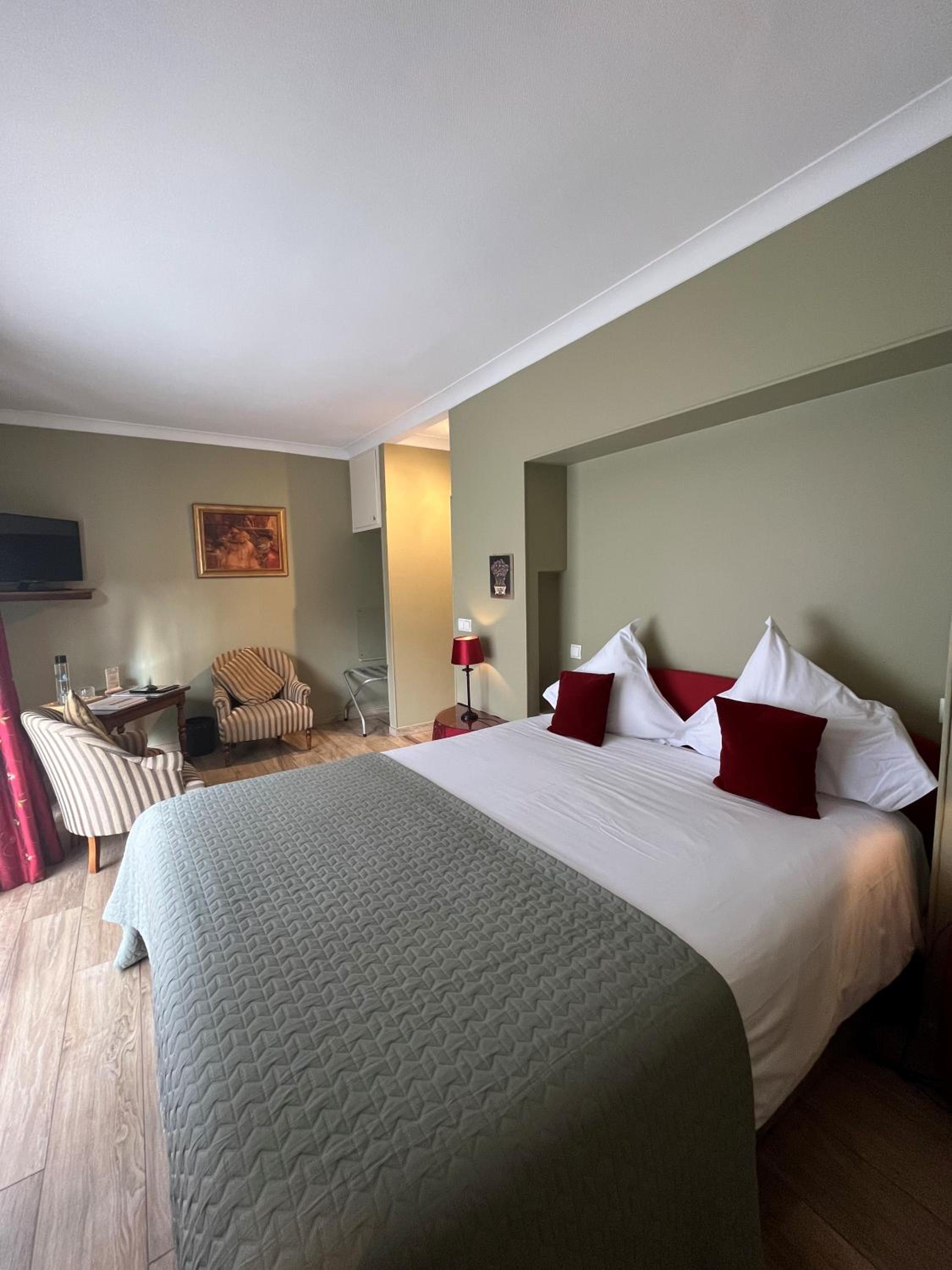 Double Room with Garden View - Photo 31