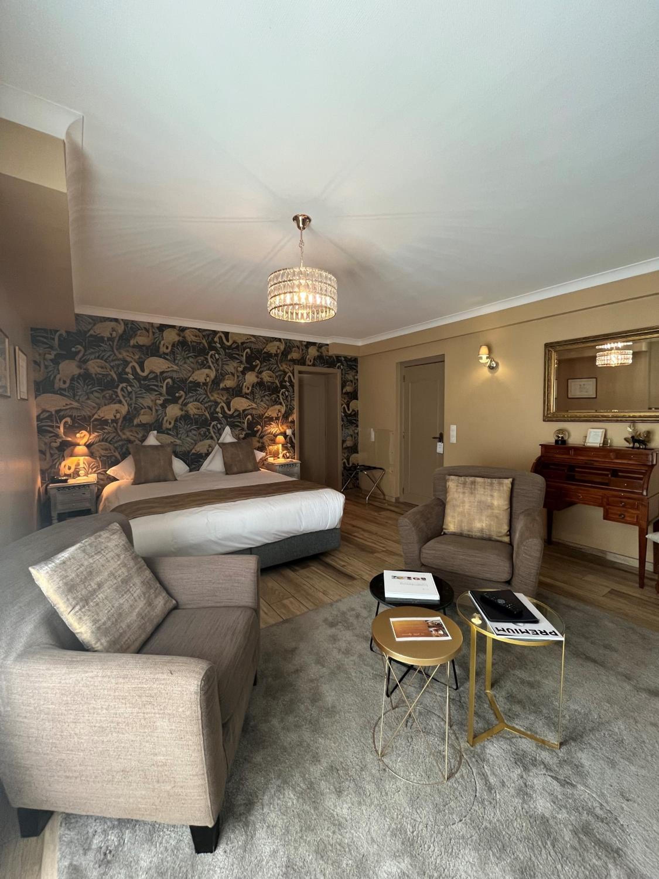 Junior Suite - Photo 10