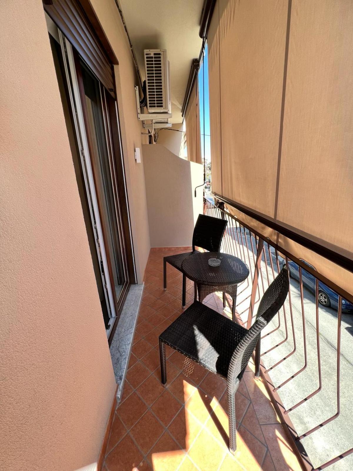 Deluxe Double Room with Balcony photo 2