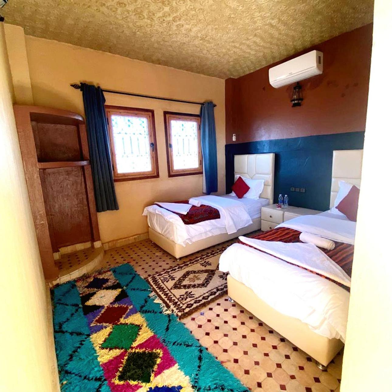 Family Room with Bathroom photo 1