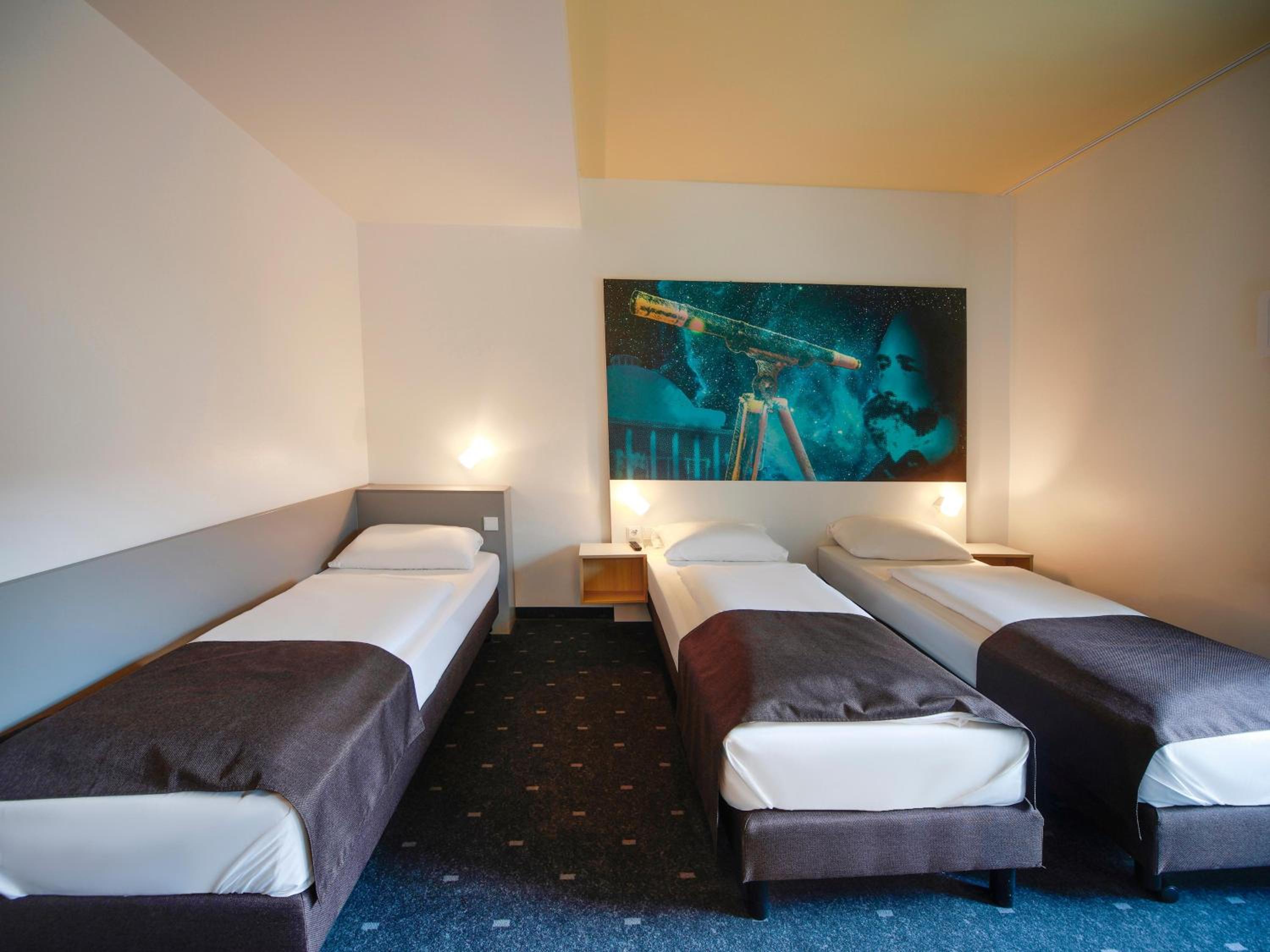 Triple Room - Photo 1