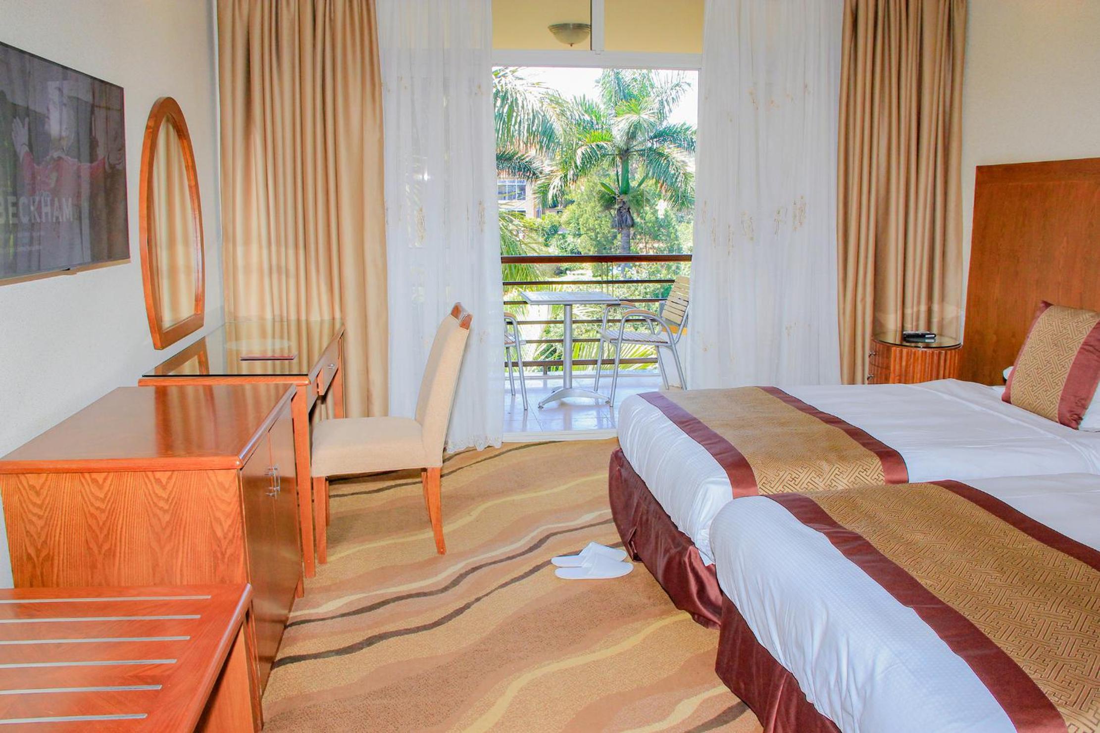 Superior Twin Room photo 3