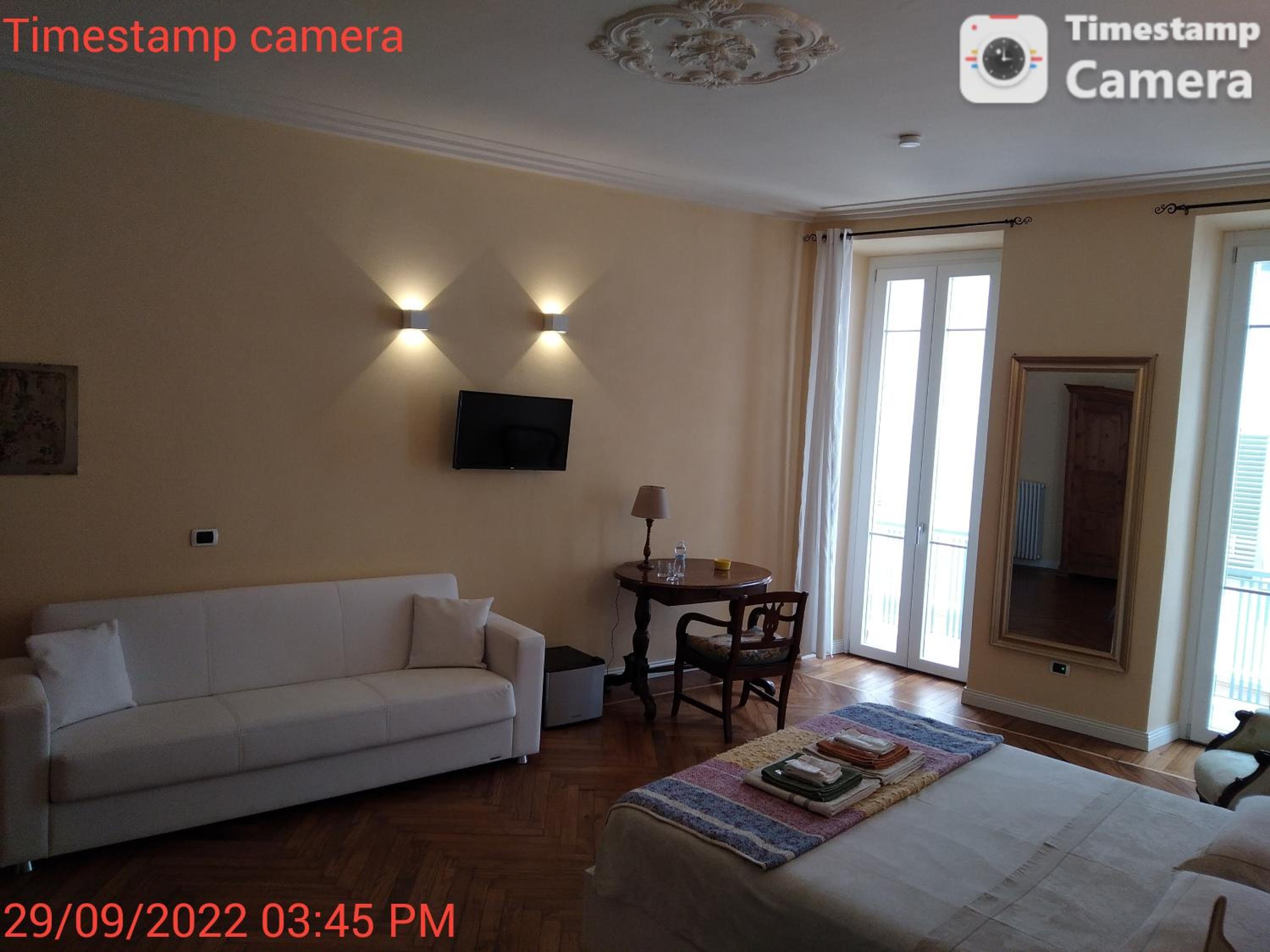 Double Room With Private External Bathroom
