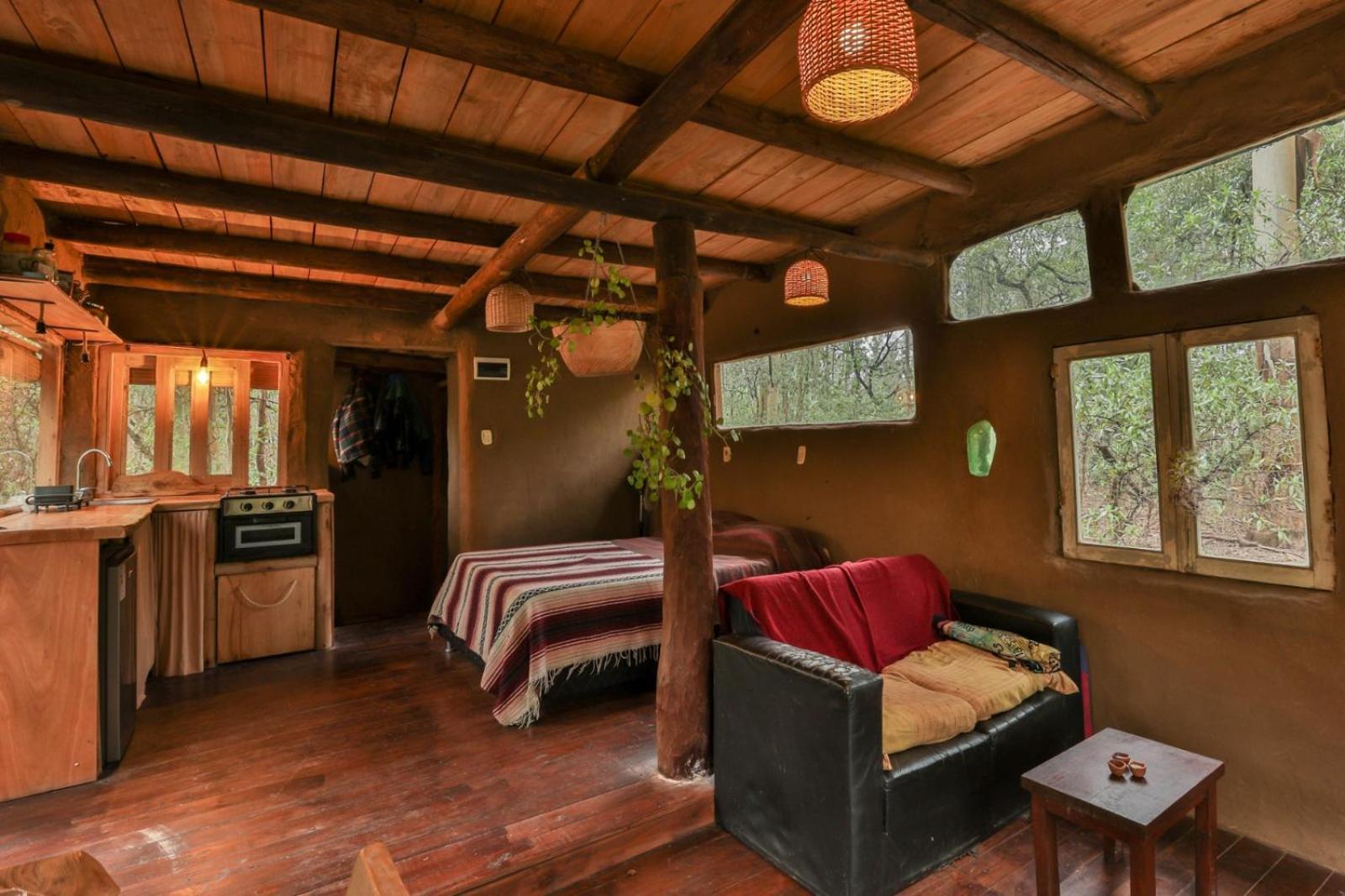 One-Bedroom House photo 3