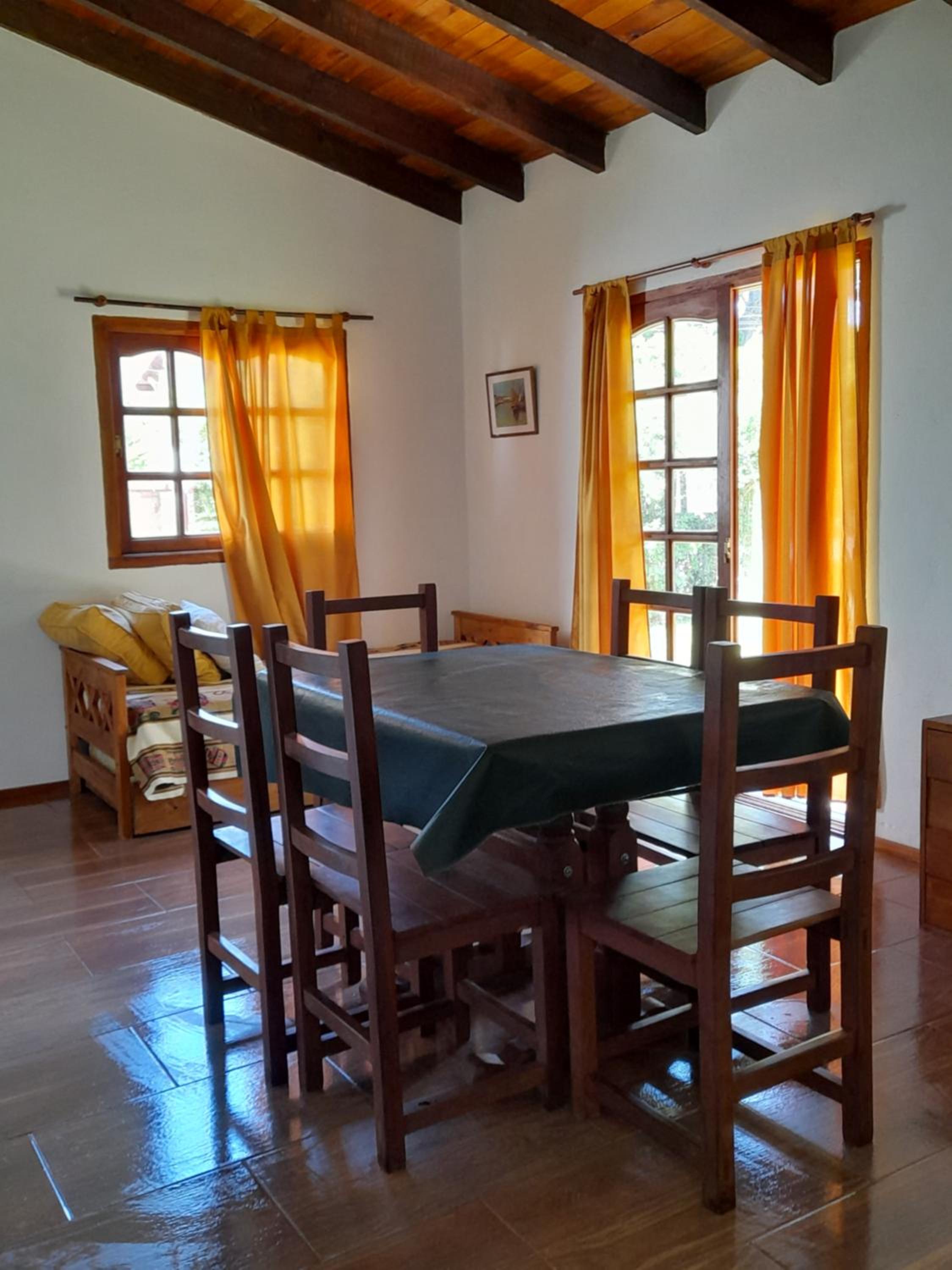 One-Bedroom House photo 2
