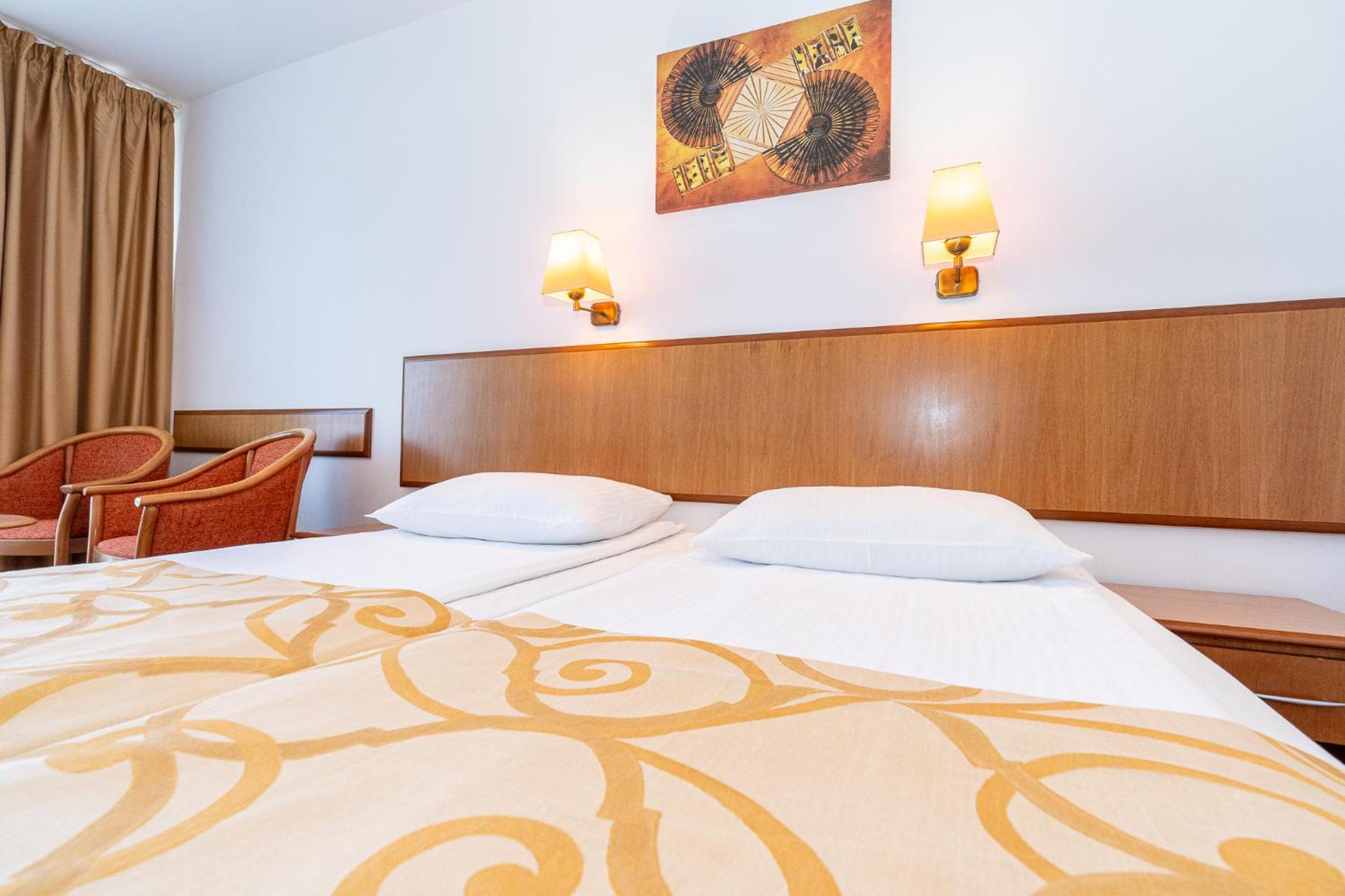 Twin Room Hotel Cleopatra