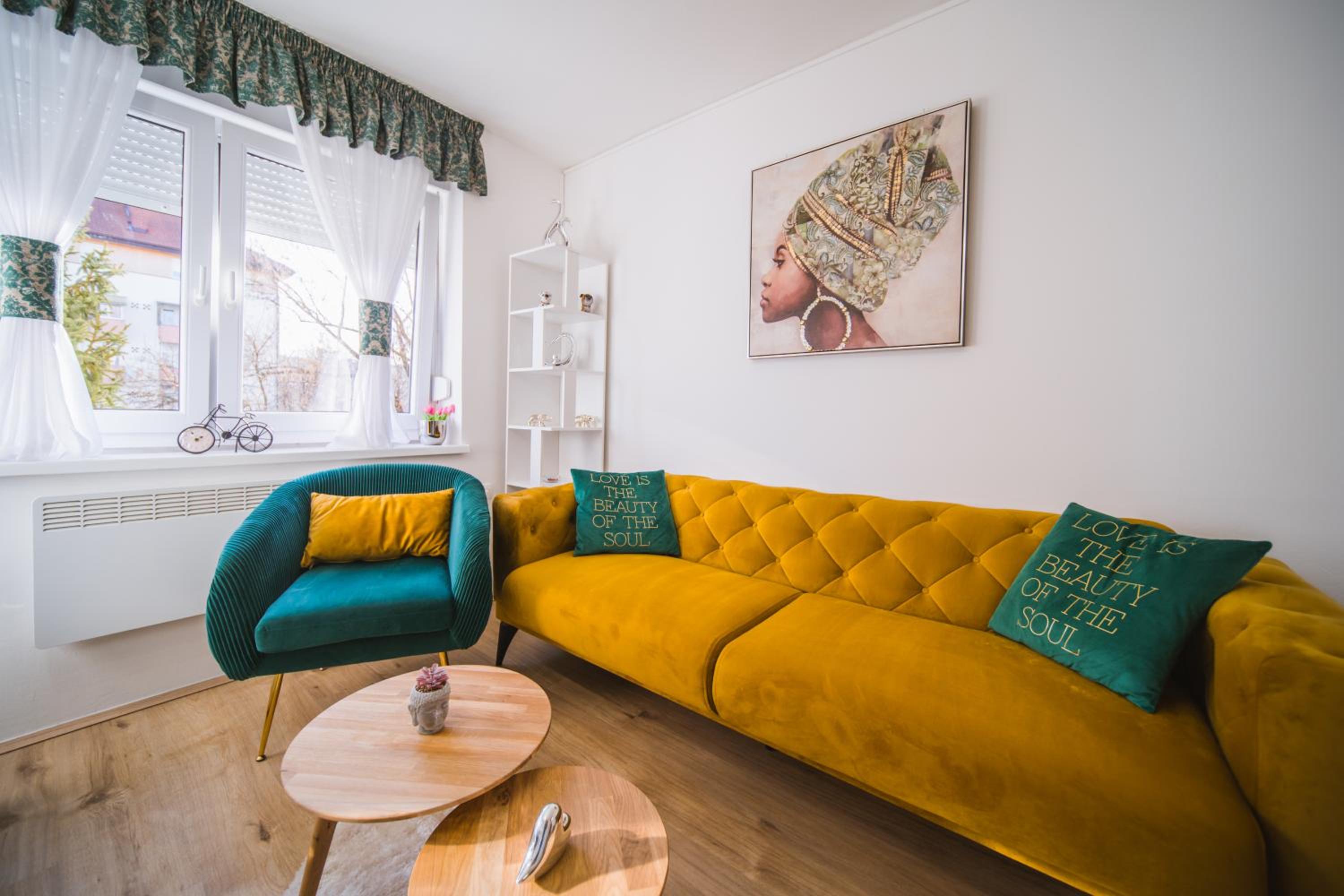 One-Bedroom Apartment