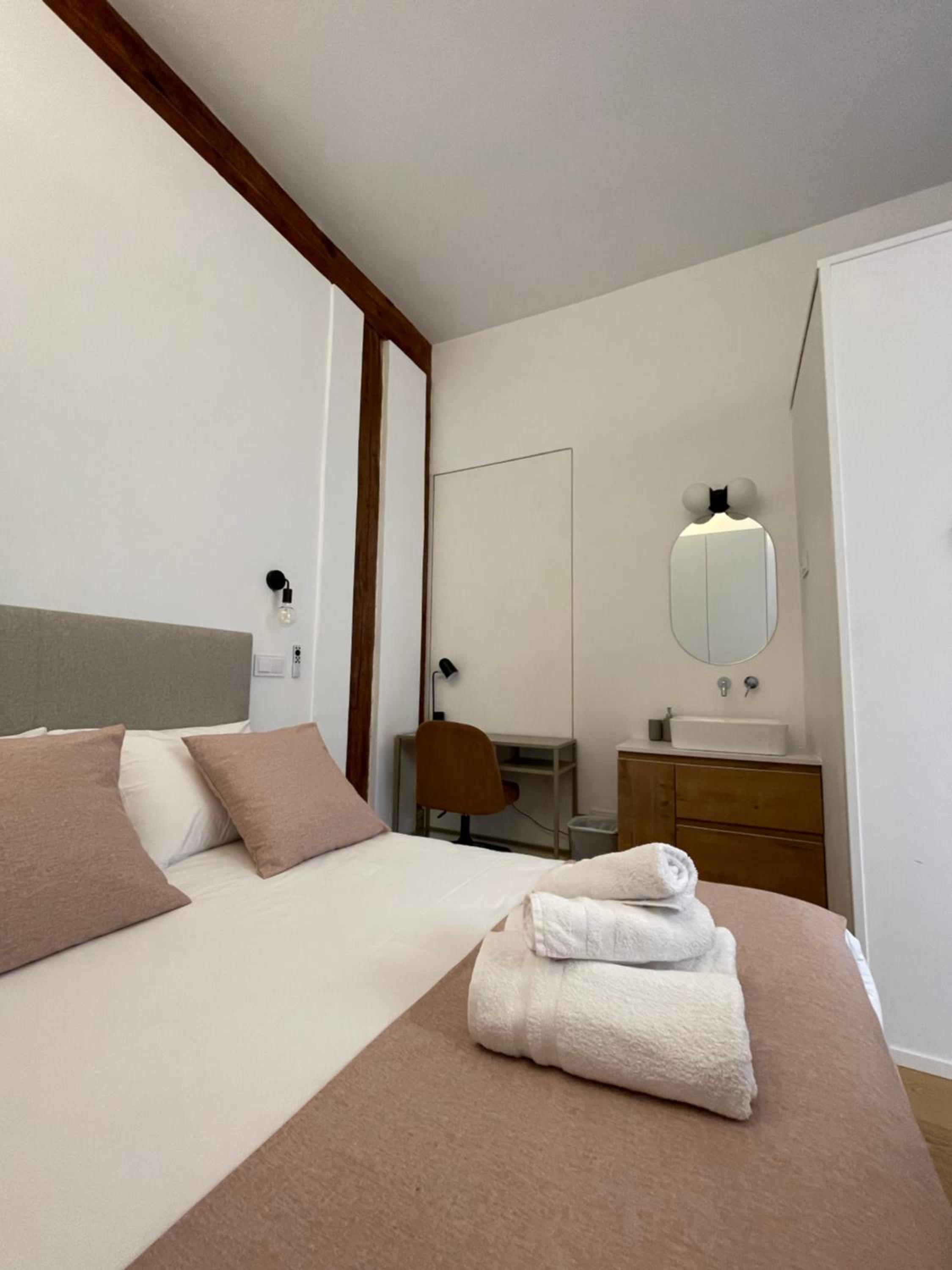 Deluxe Double Room photo 2