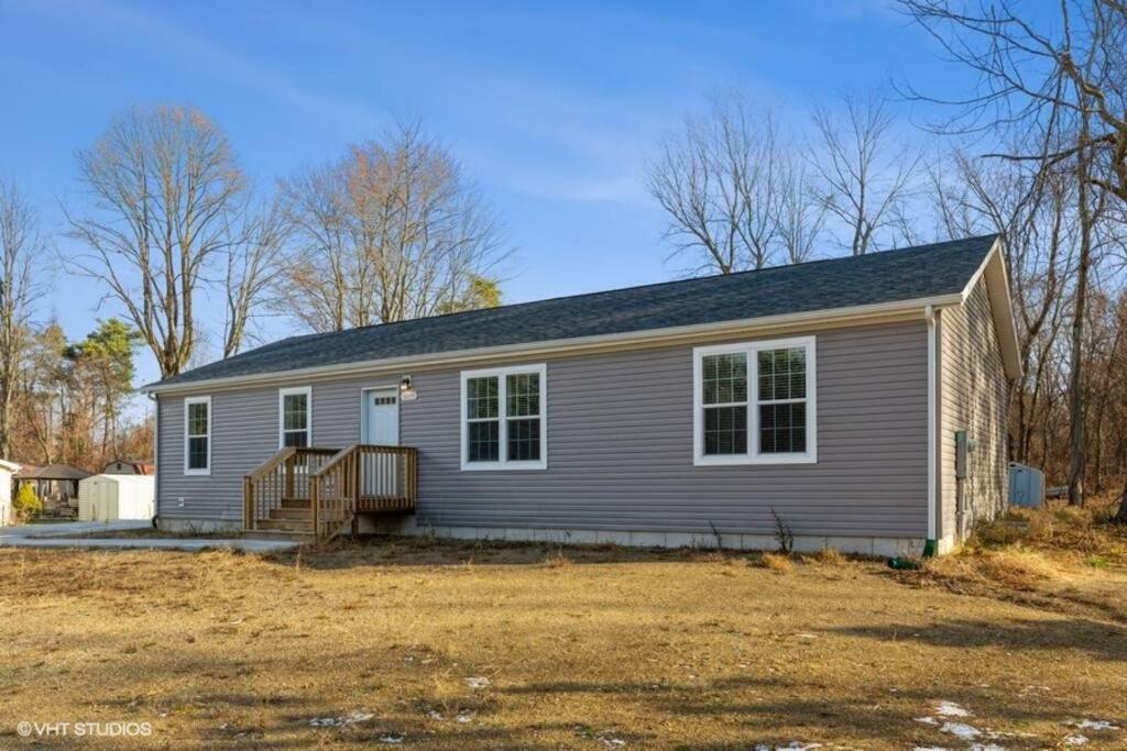 Four-Bedroom House photo 3
