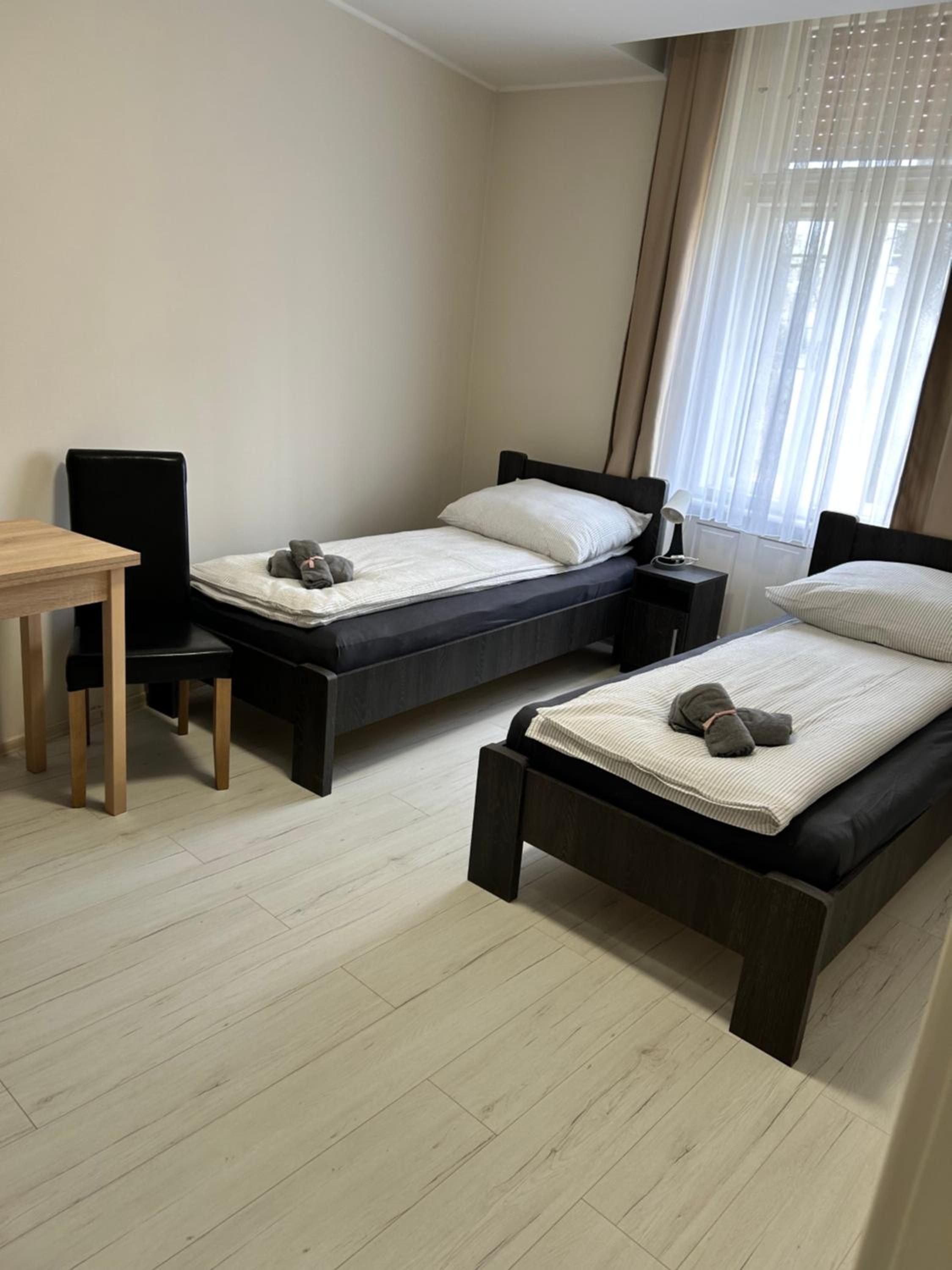 Apartment photo 2