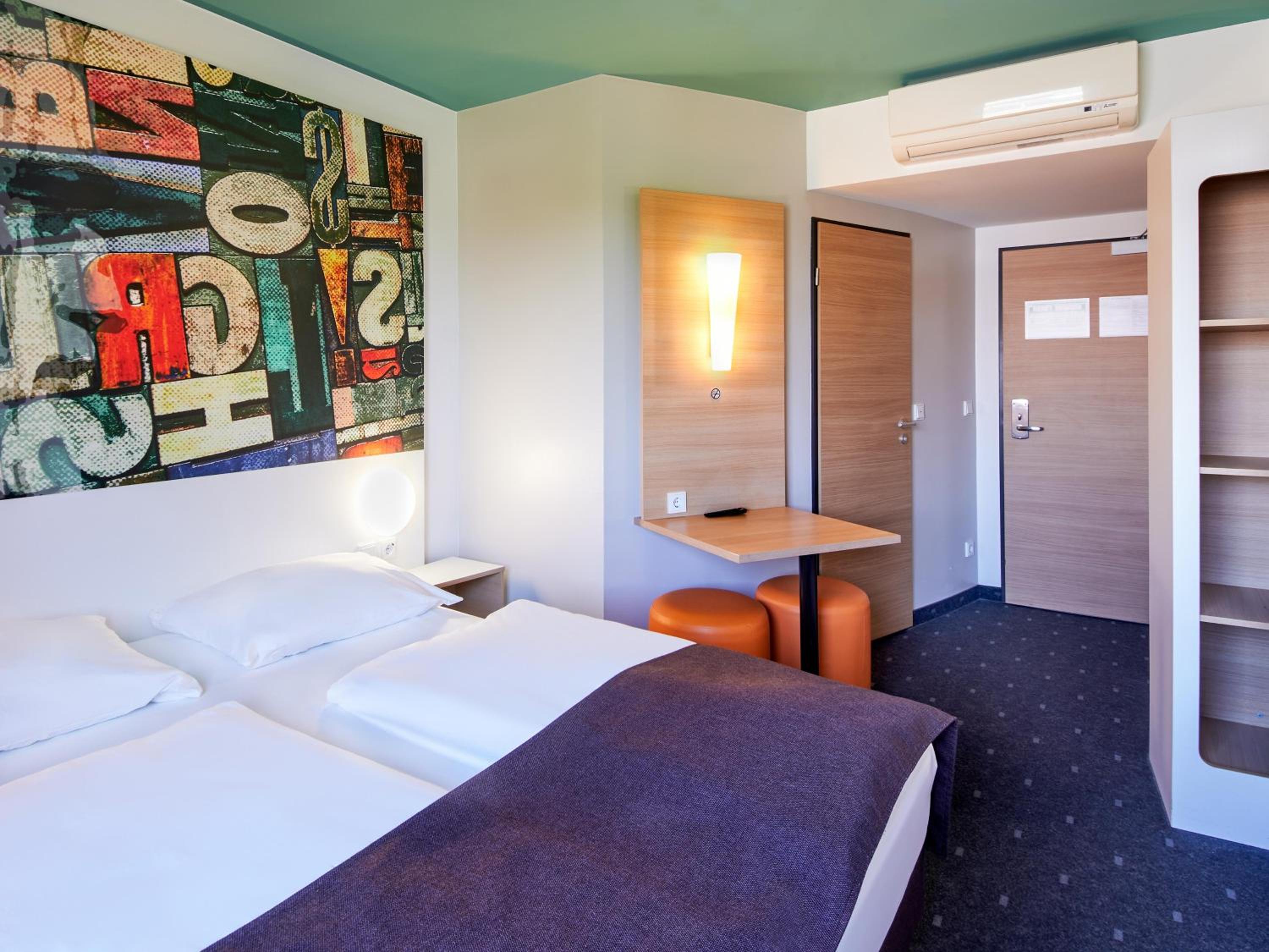 Double Room - Photo 3