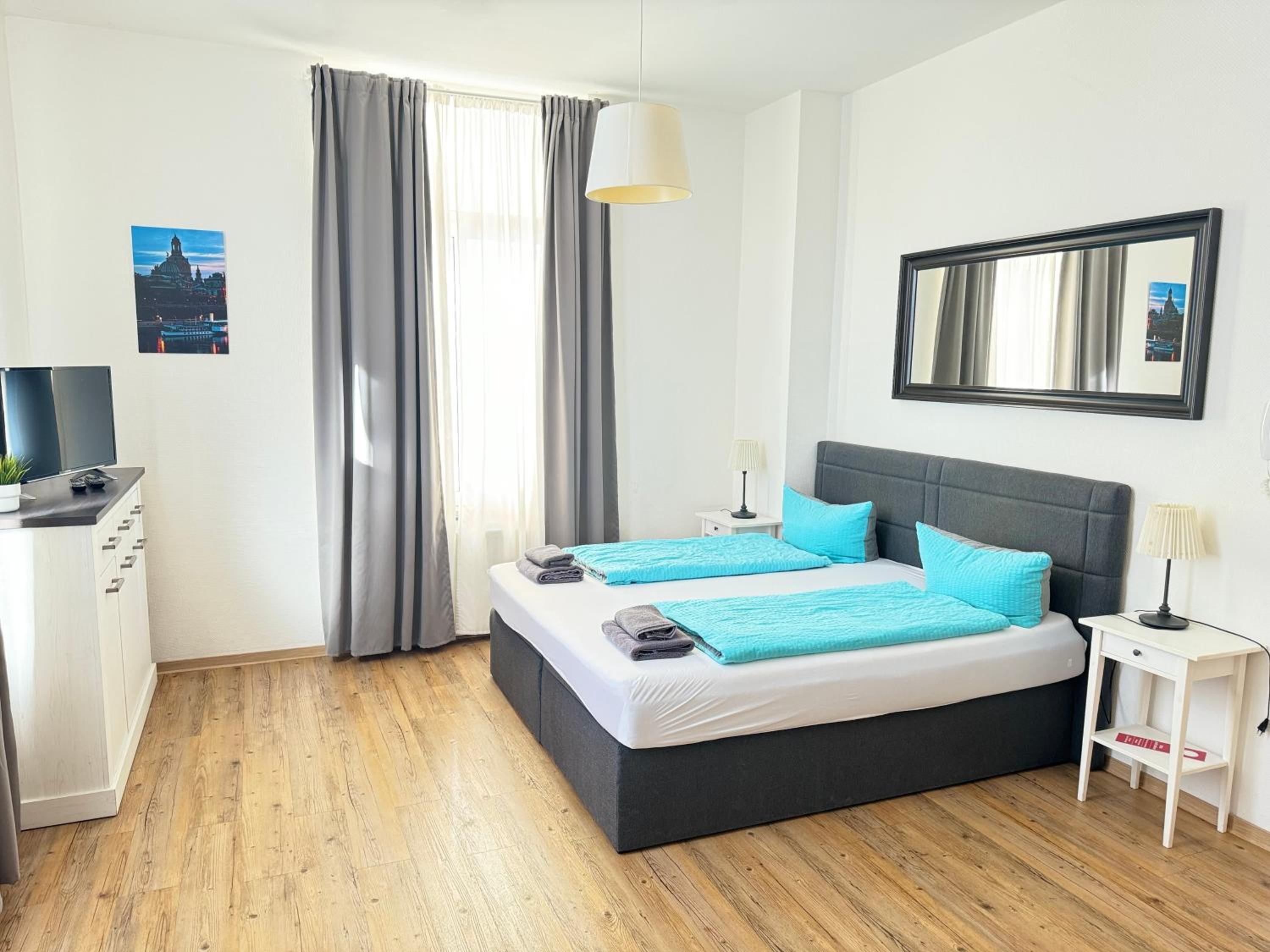 Apartment 3 photo 1