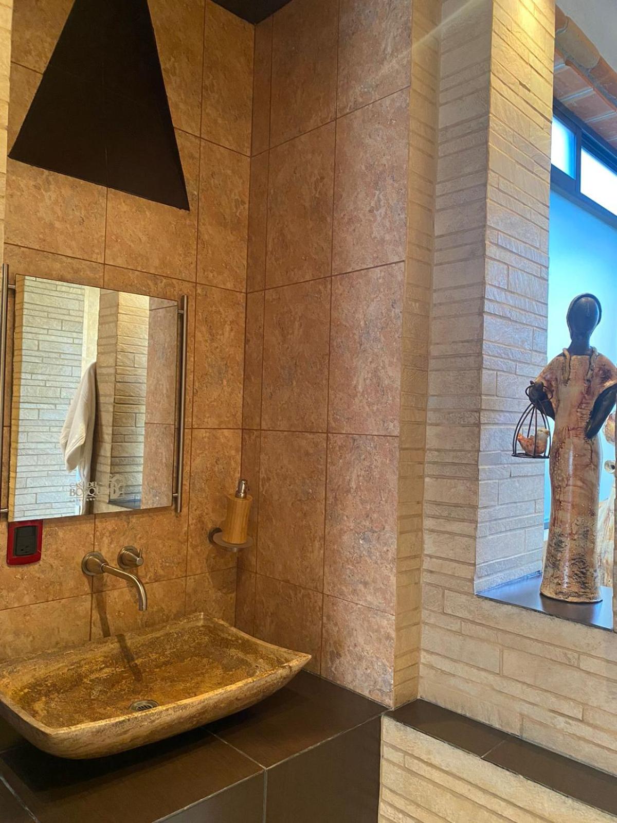 King Suite photo 2