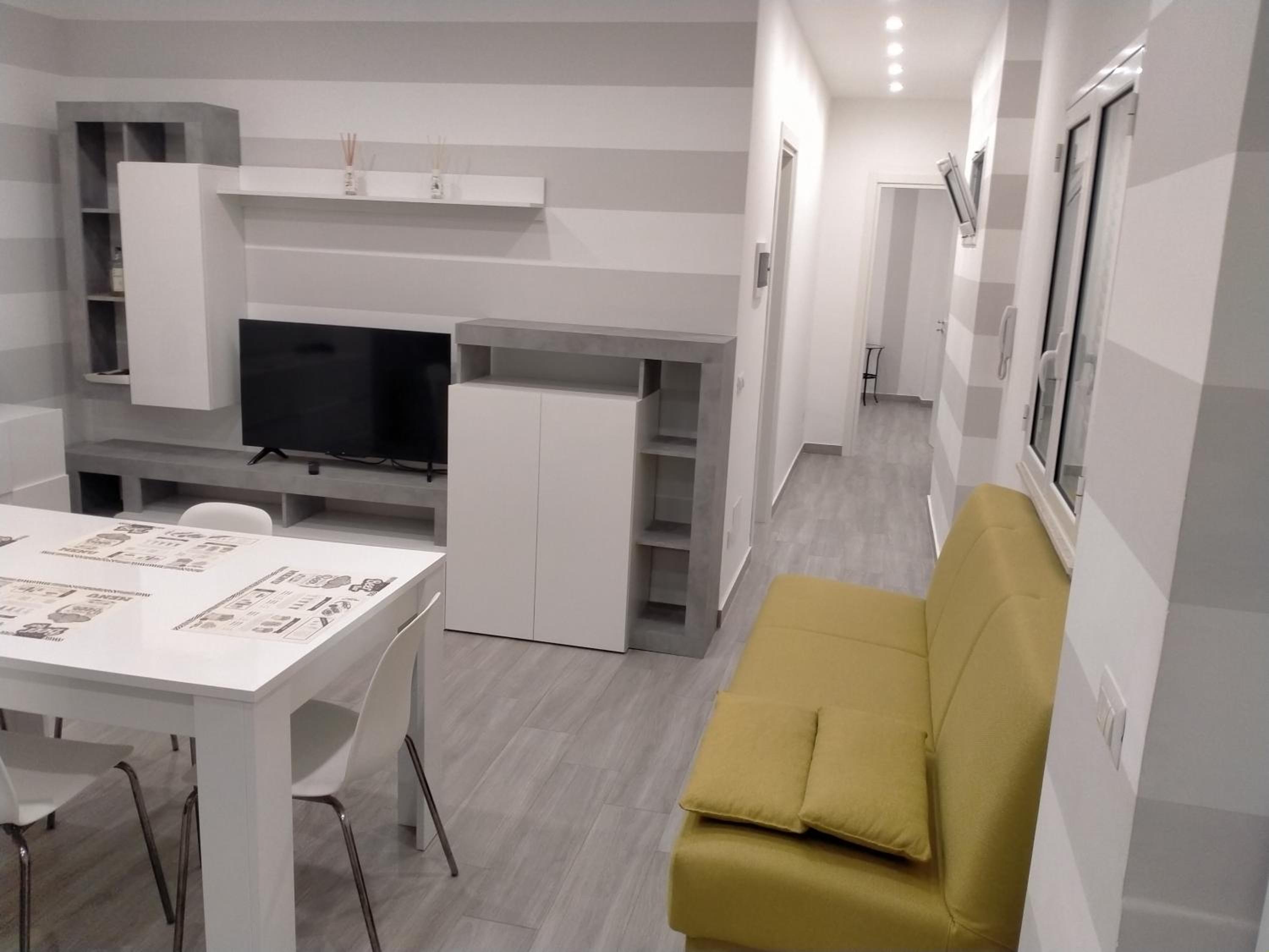 Two-Bedroom House photo 1