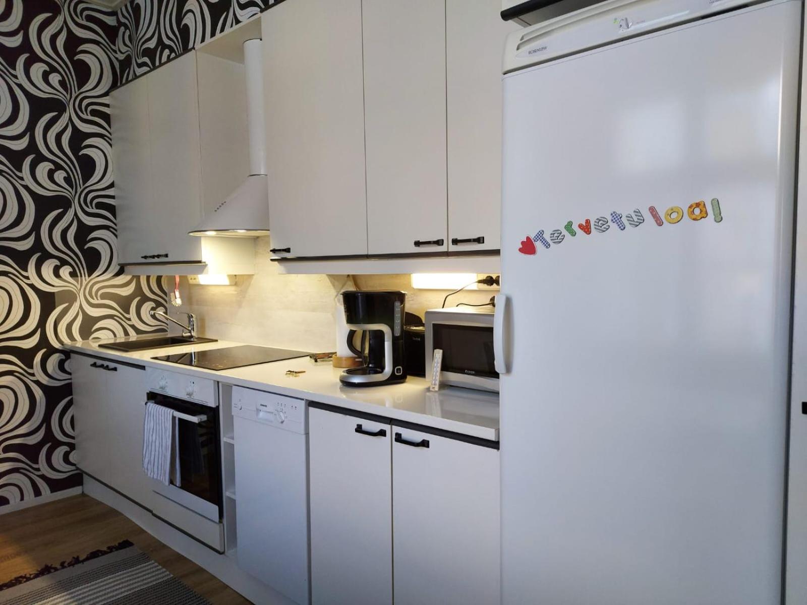 One-Bedroom Apartment - Photo 14