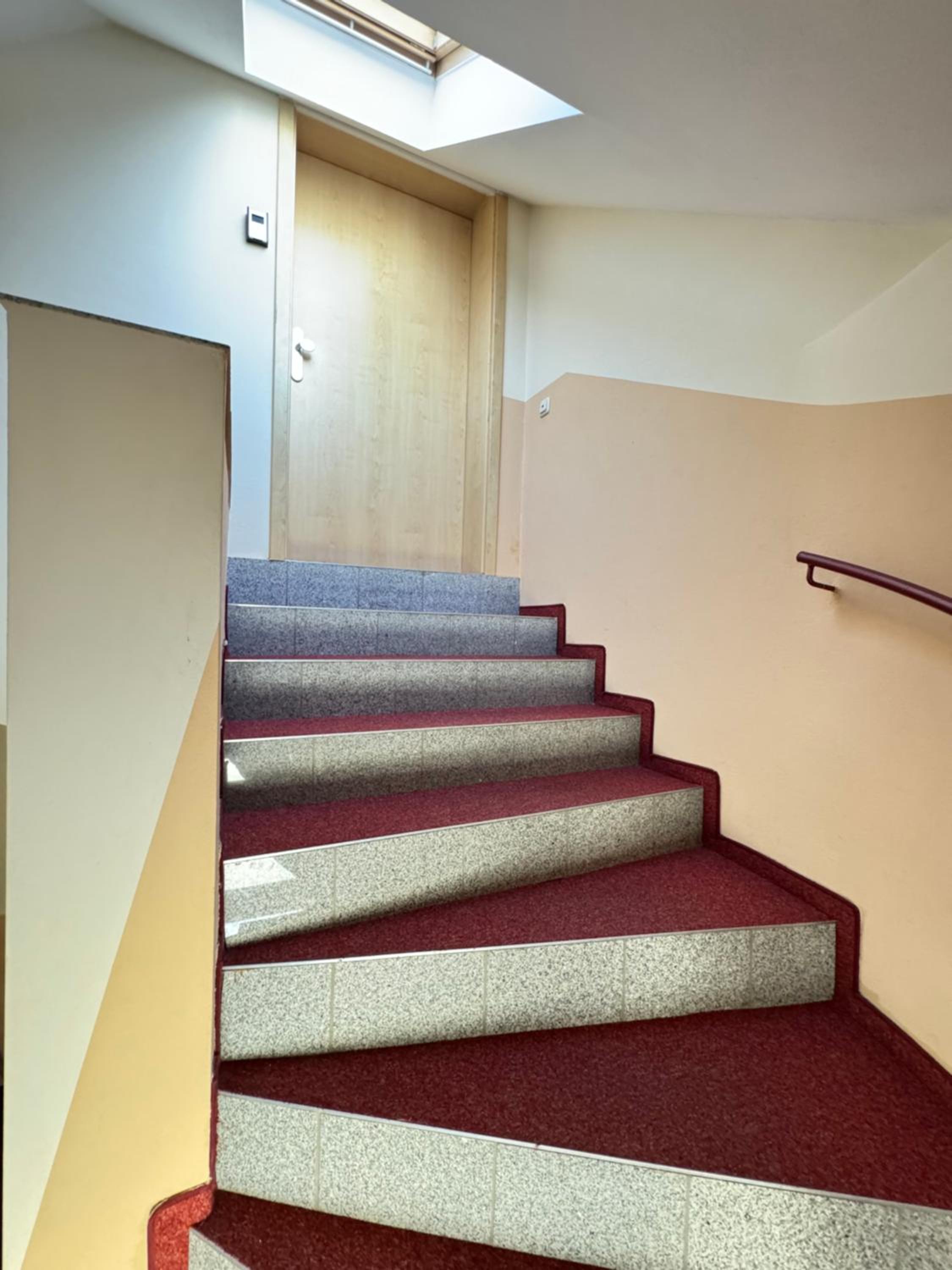 Apartment 7 photo 2