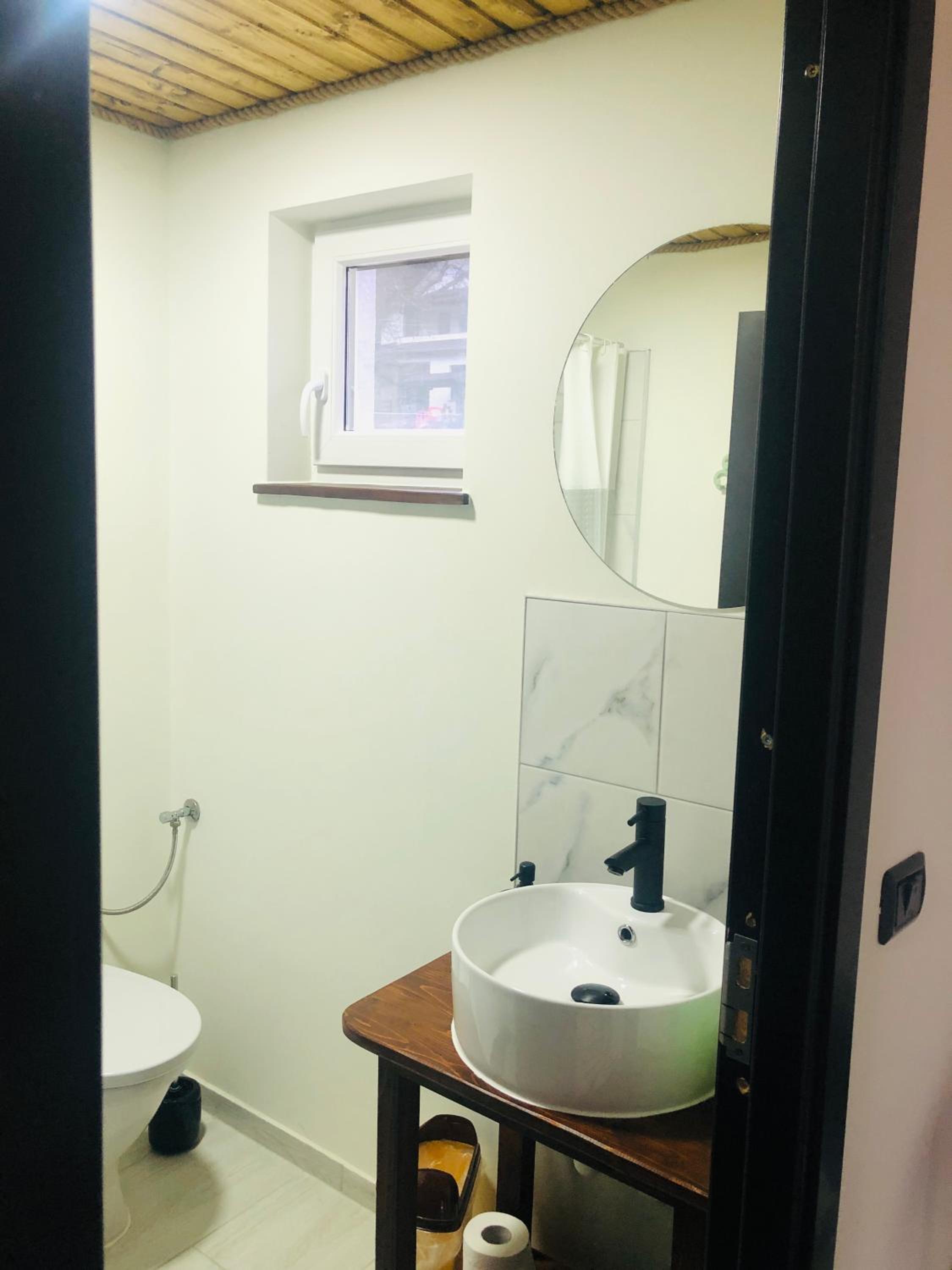 Double Room With Private Bathroom photo 3