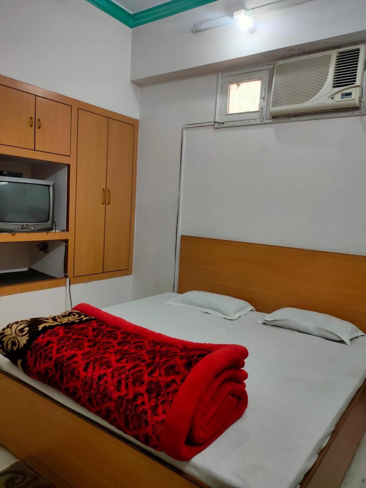 带独立浴室的双人房