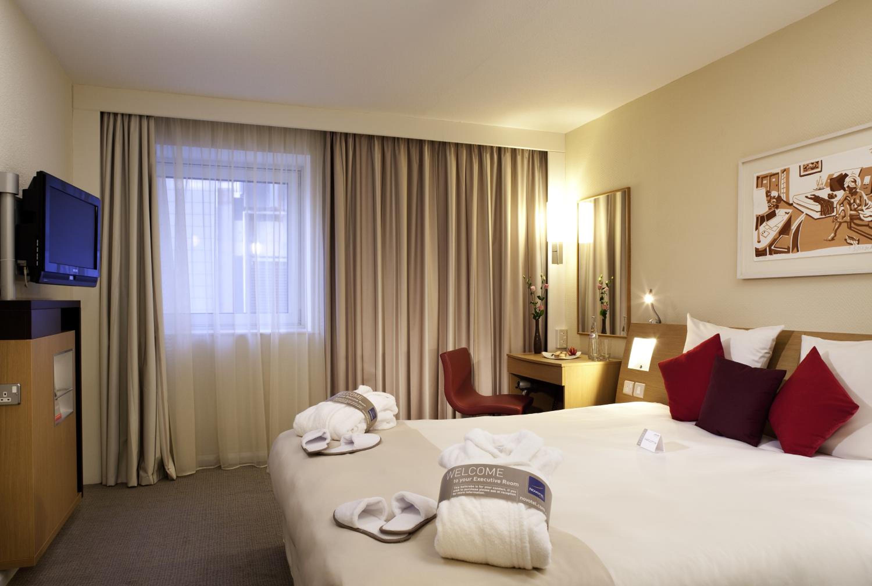 King Suite - Photo 2