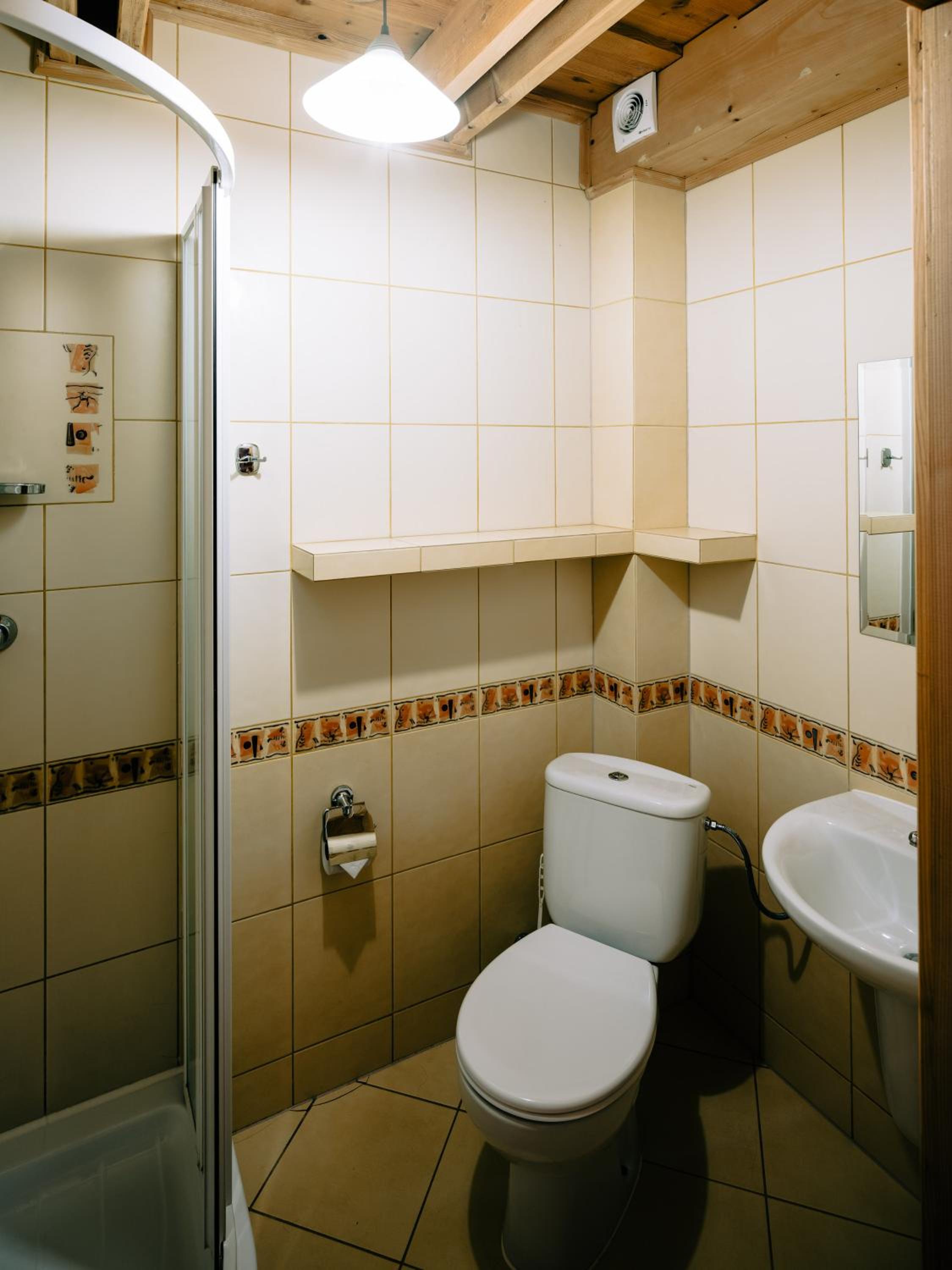 Standard Triple Room photo 3