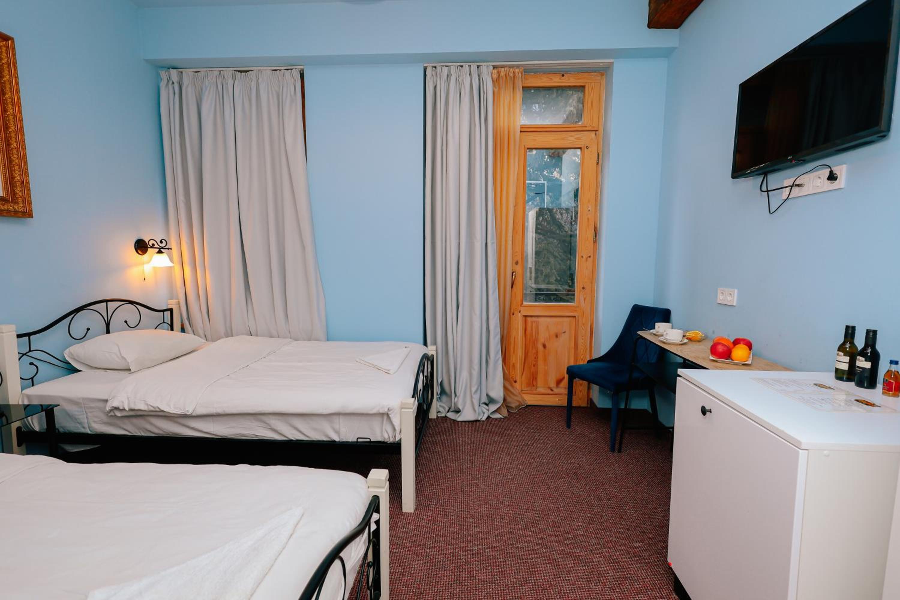 Standard Double or Twin Room - Photo 26