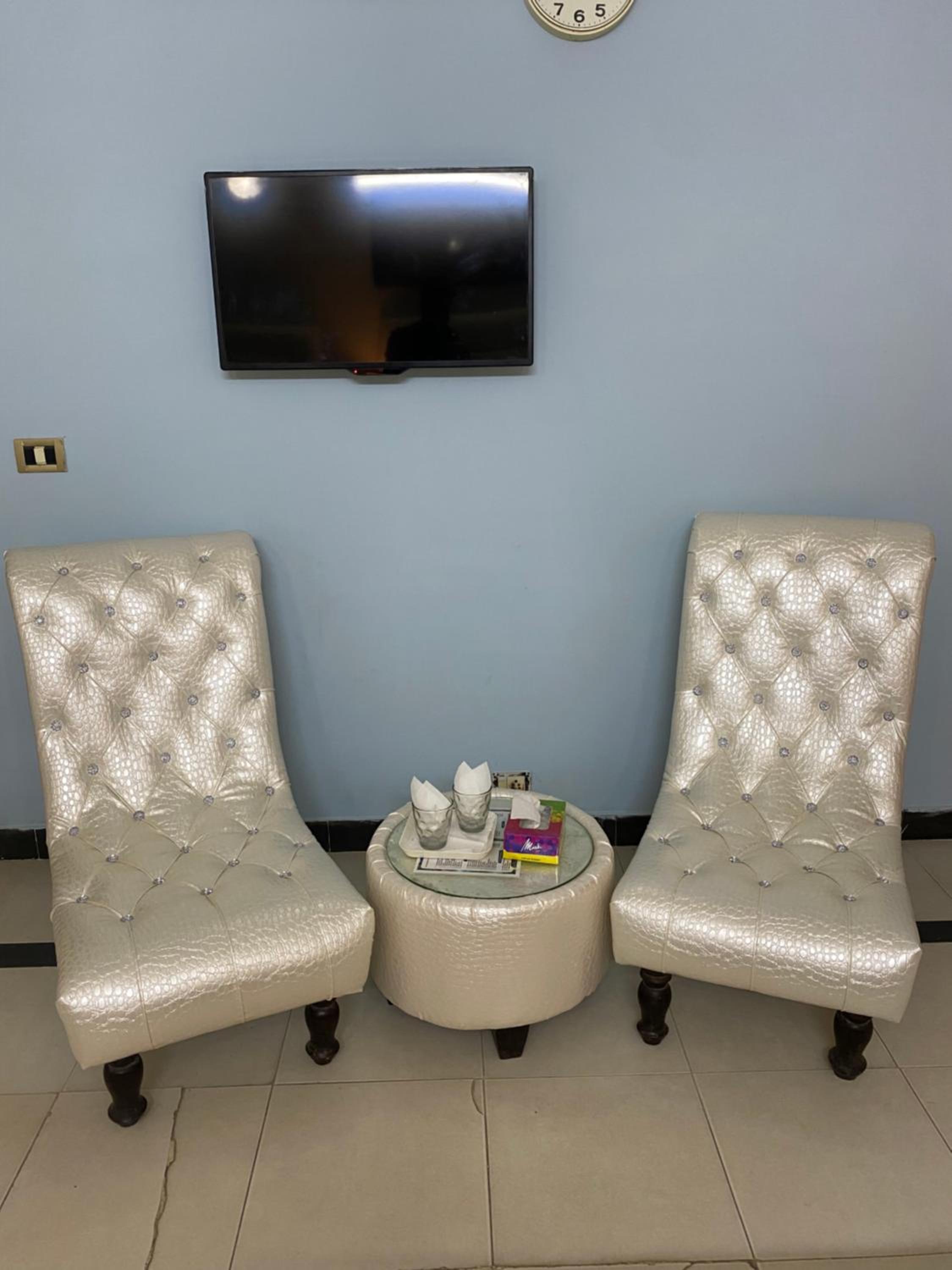 Deluxe Triple Room - Photo 11