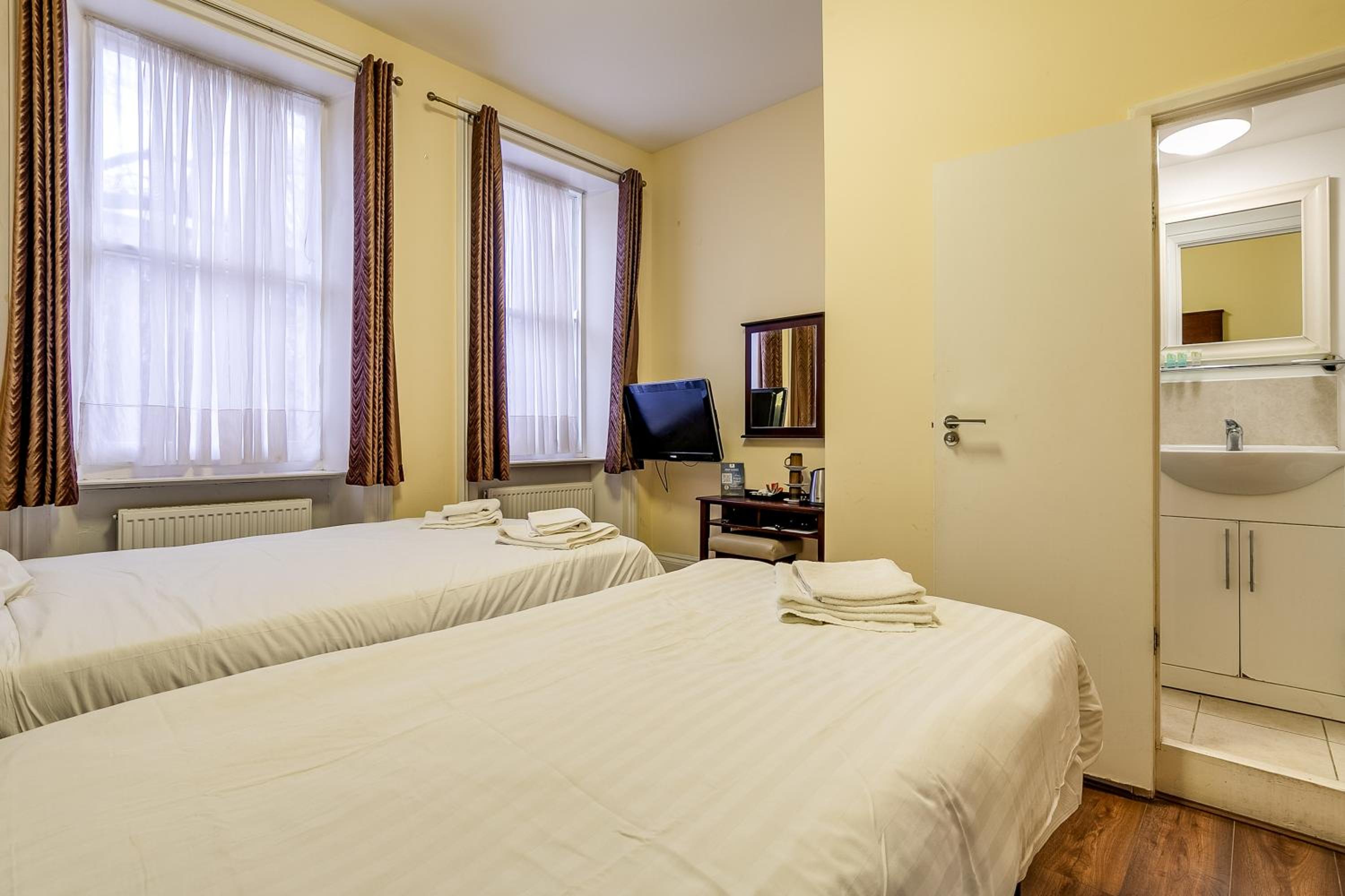 Triple Room photo 3