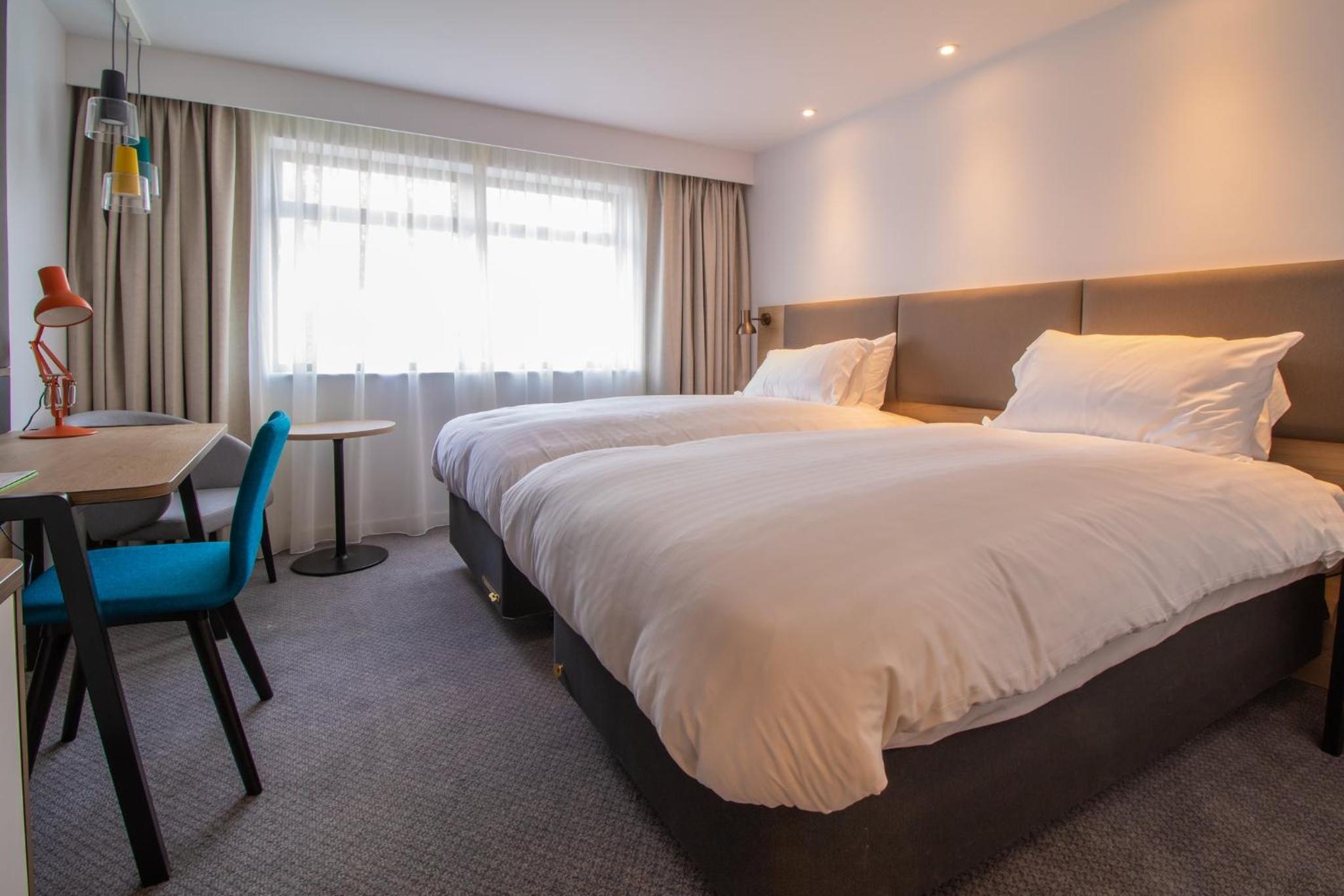 Standard Twin Room - Photo 19