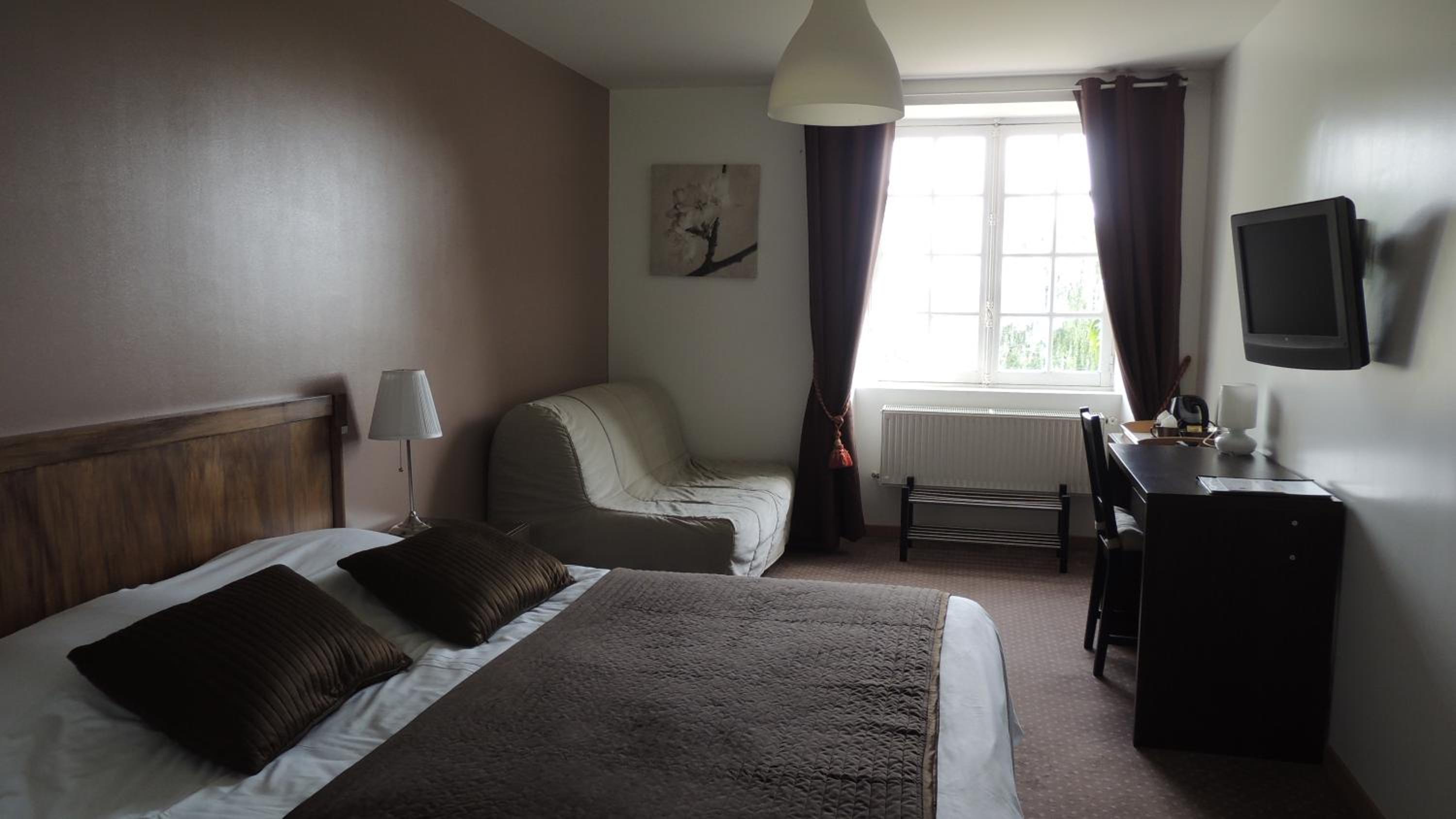 Double Room - Photo 5