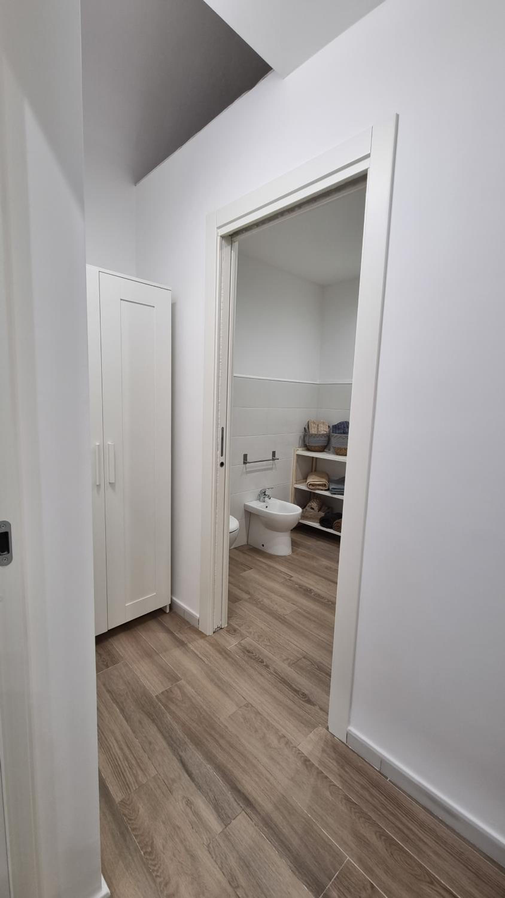 One-Bedroom Apartment photo 3