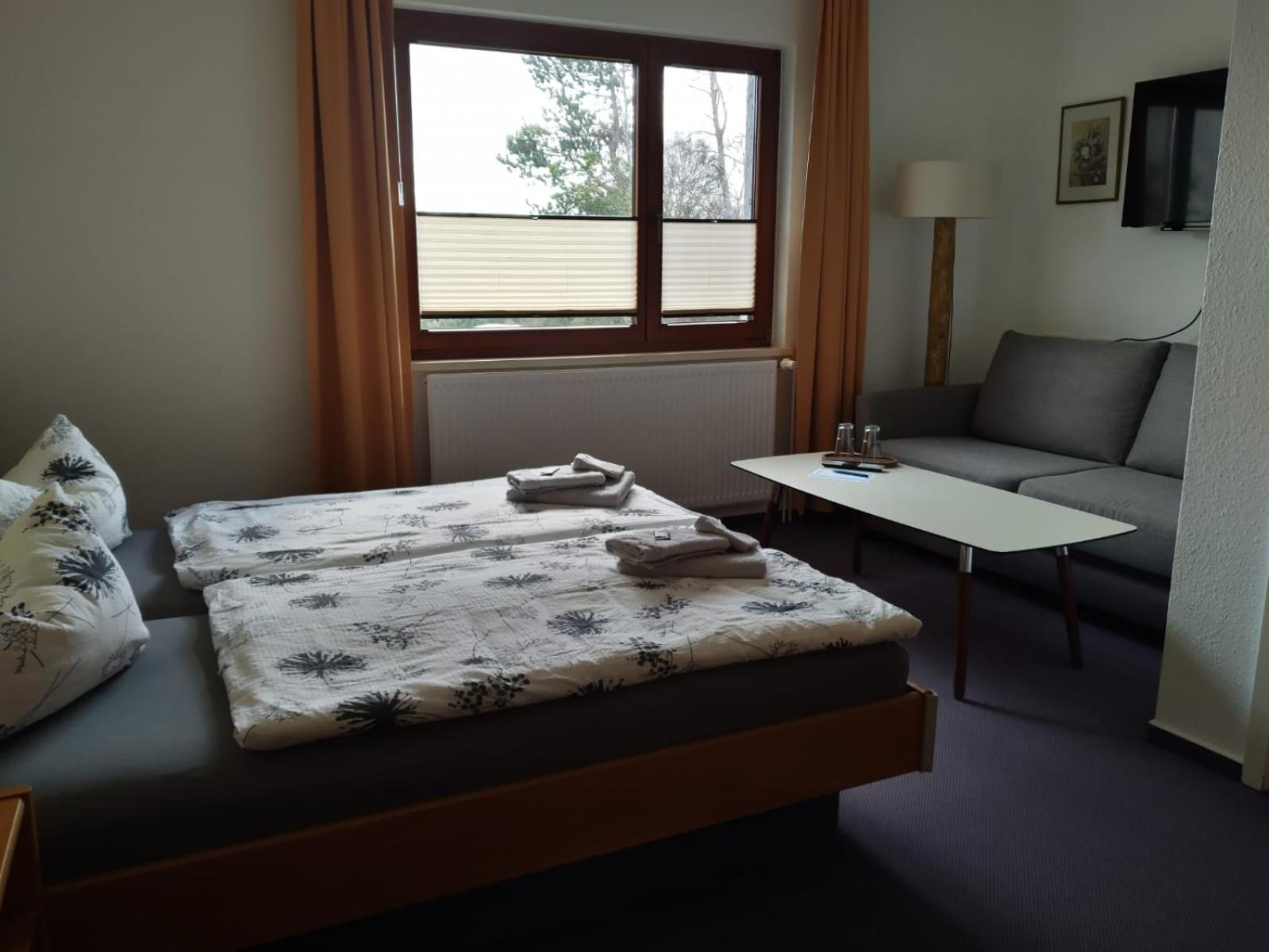 Double Room with Private Bathroom photo 1