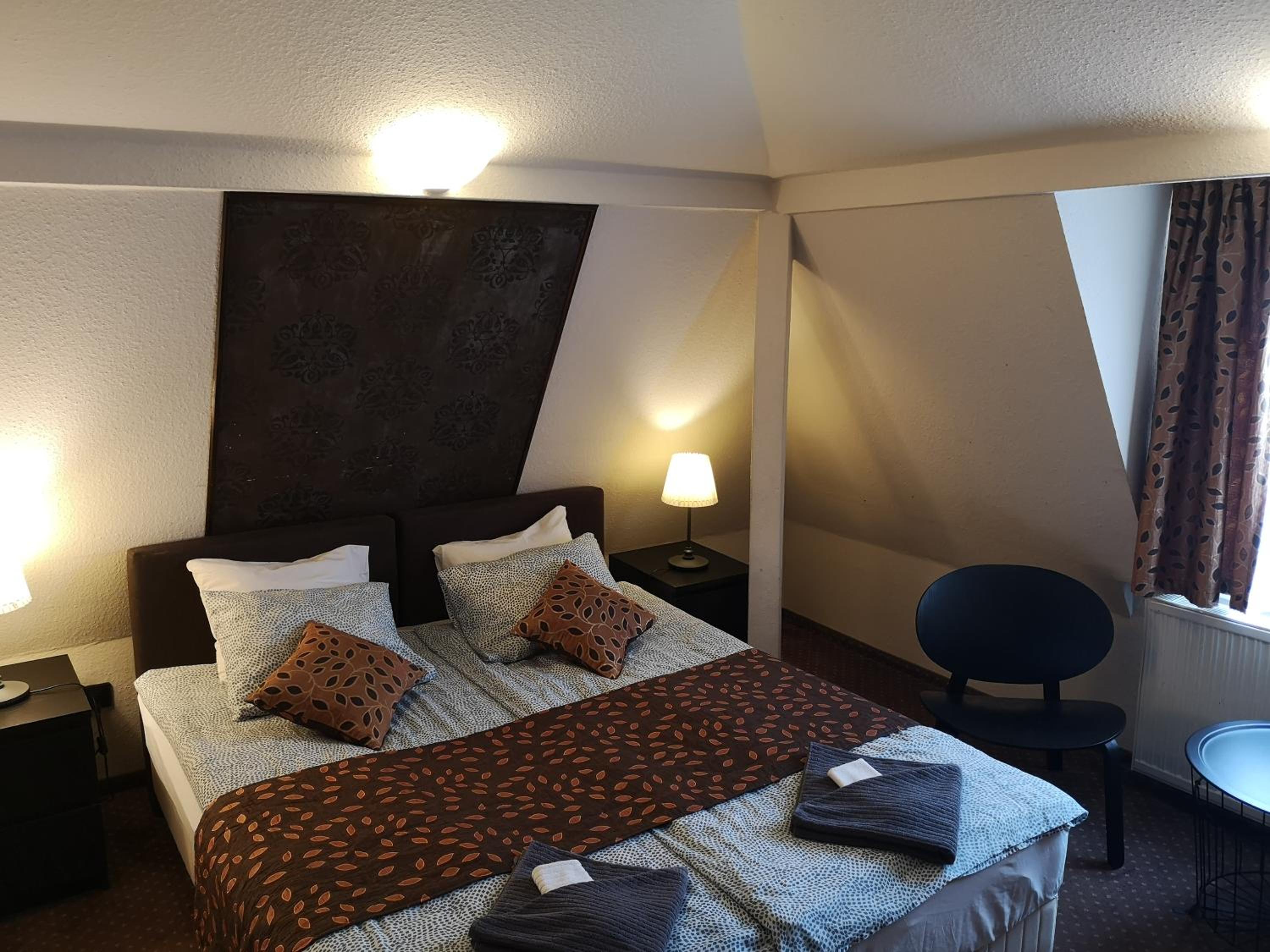 Standard Double or Twin Room - Photo 1