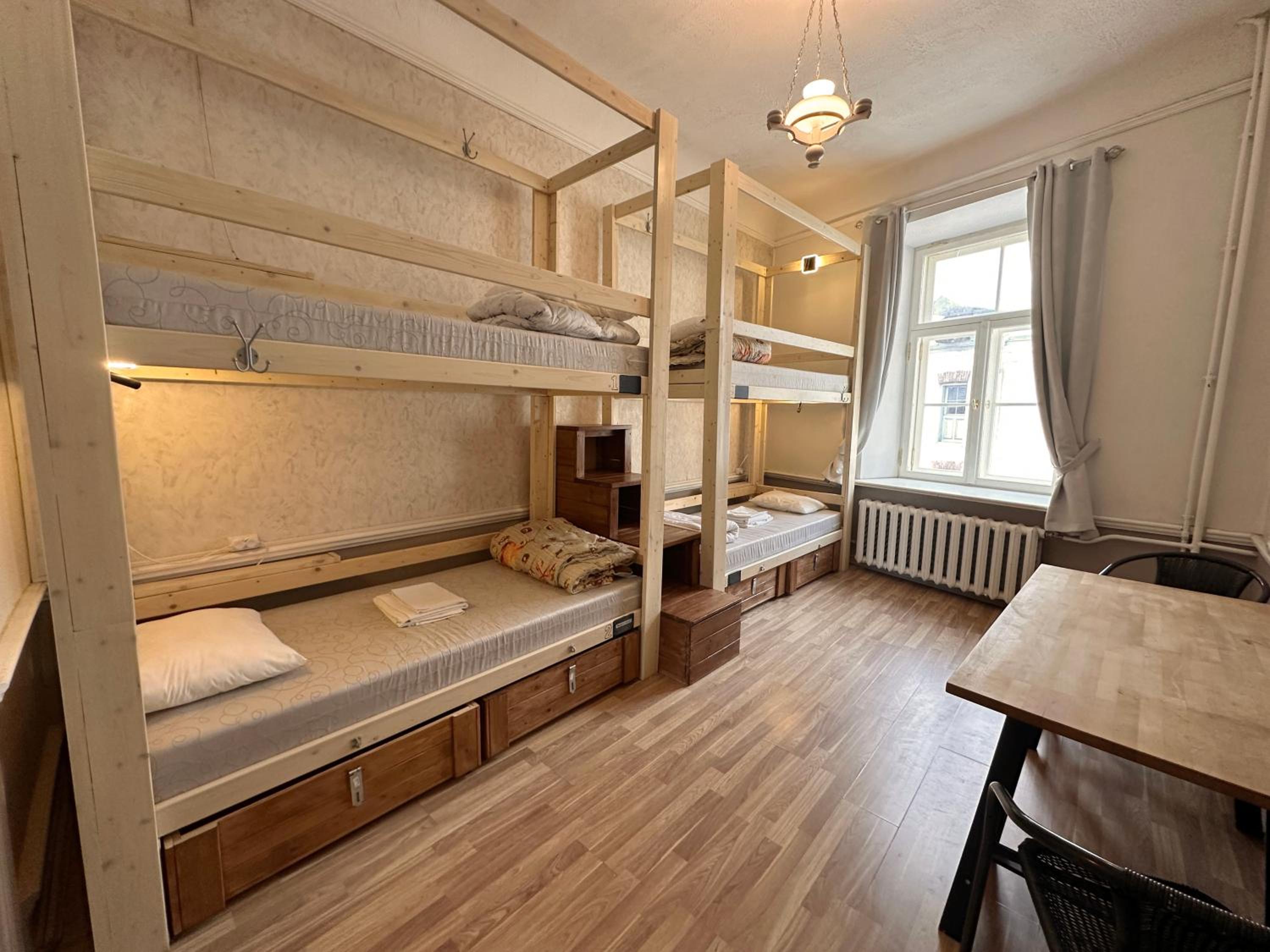 Bed in 4-Bed Mixed Dormitory Room photo 1