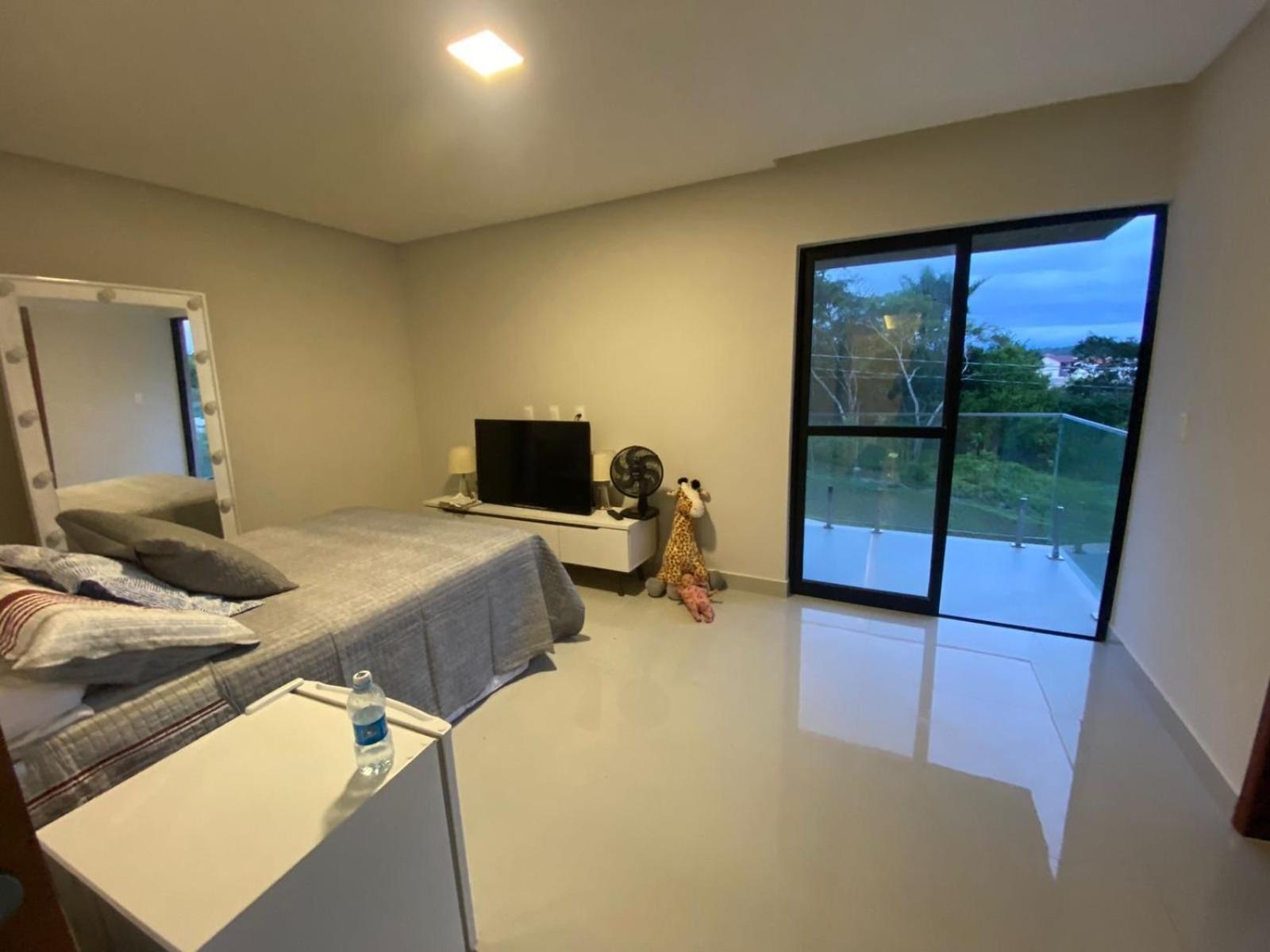 Three-Bedroom Villa photo 1